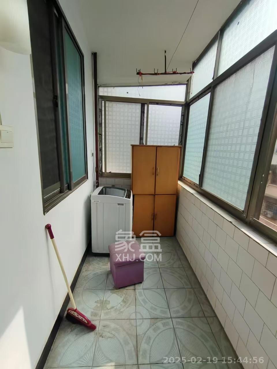 雨花区国税局左家塘宿舍  3室1厅1卫   1300.00元/月室内图