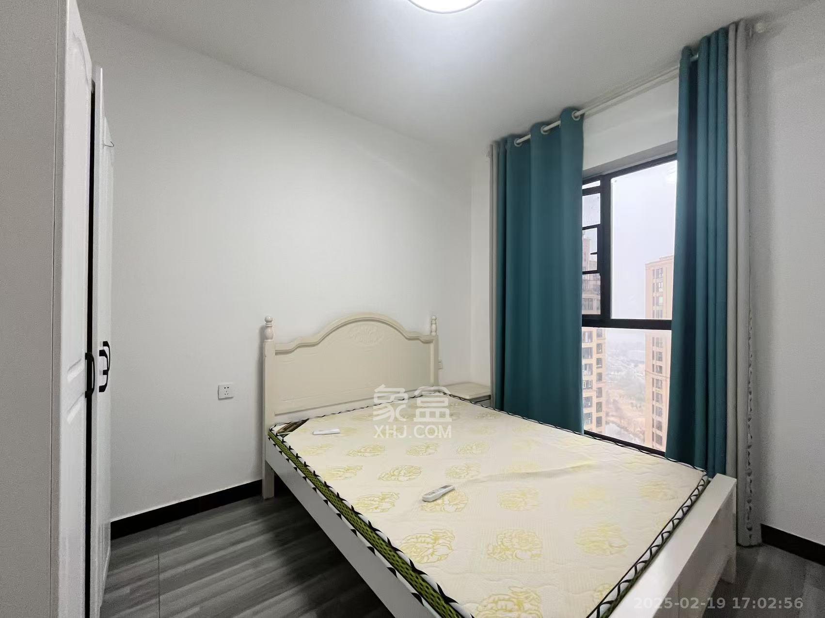 洋湖18克拉(旷远洋湖18克拉) 3室1厅1卫 2980.0元/月 洋湖18克拉(旷远洋湖18克拉) 3室1厅1卫 2980.0元/月室内图