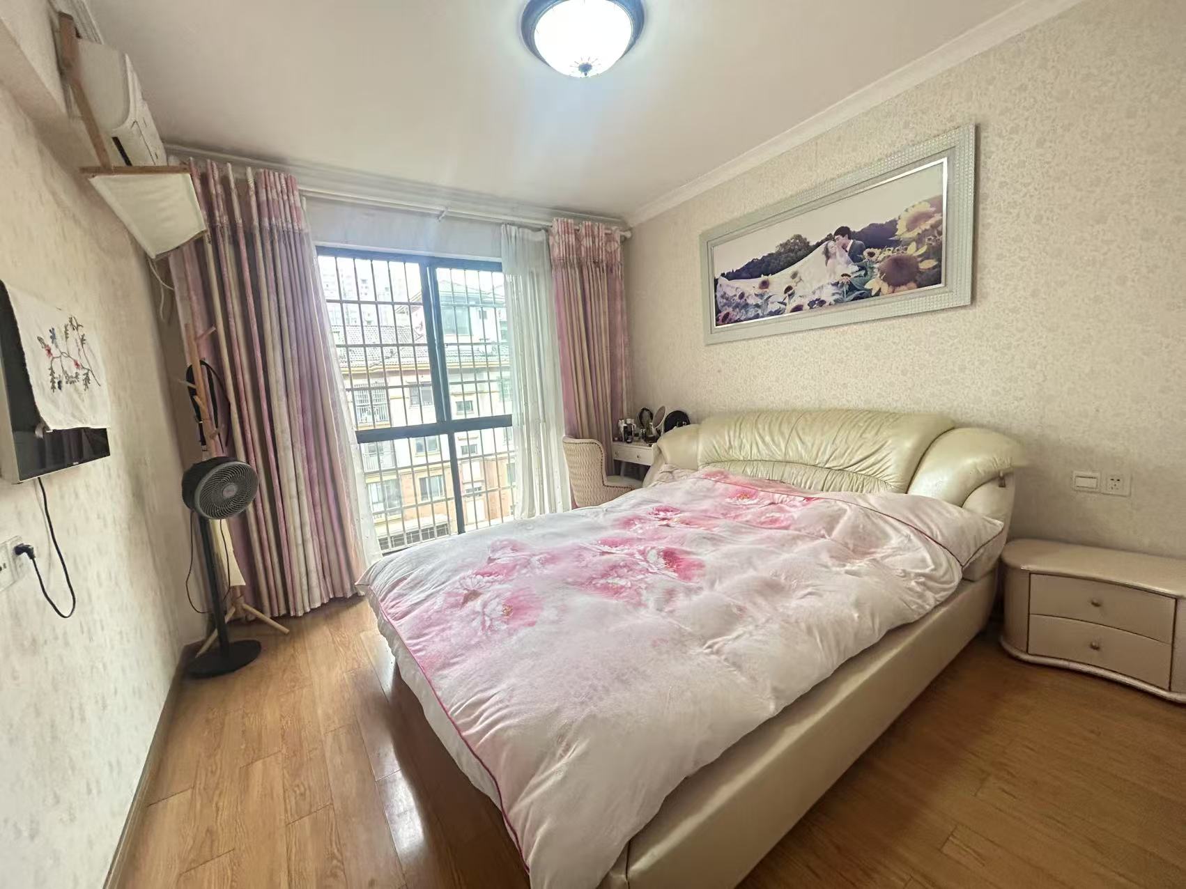 滨江花园 3室2厅2卫 65.0万 滨江花园 3室2厅2卫 65.0万室内图