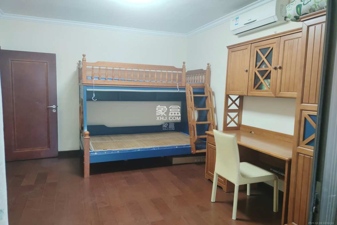 江山帝景雅典  2室1厅1卫    1900.0元/月 江山帝景雅典  2室1厅1卫    1900.0元/月室内图