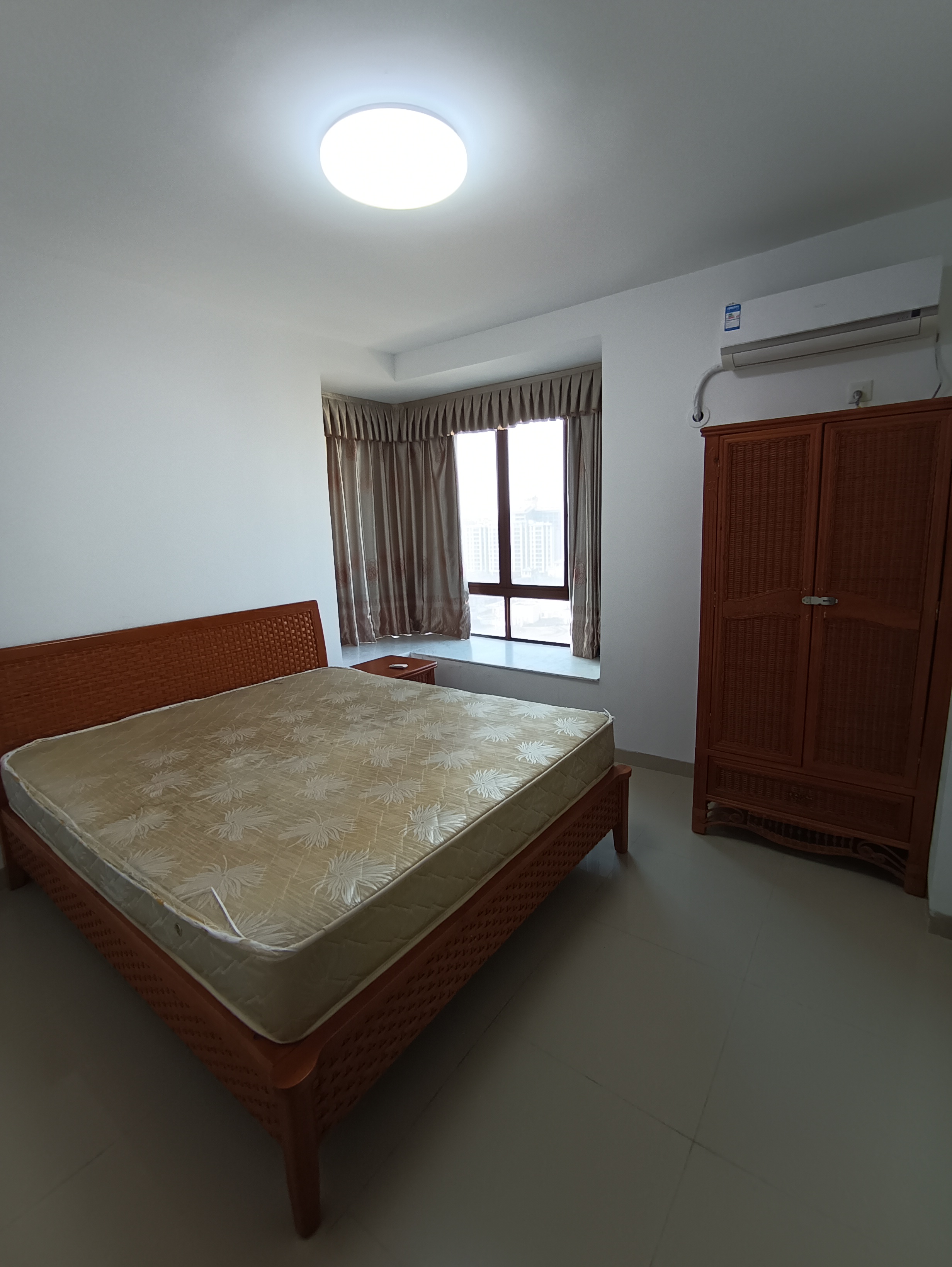 蔚蓝海语印象 1室1厅1卫 2100.0元/月 蔚蓝海语印象 1室1厅1卫 2100.0元/月室内图