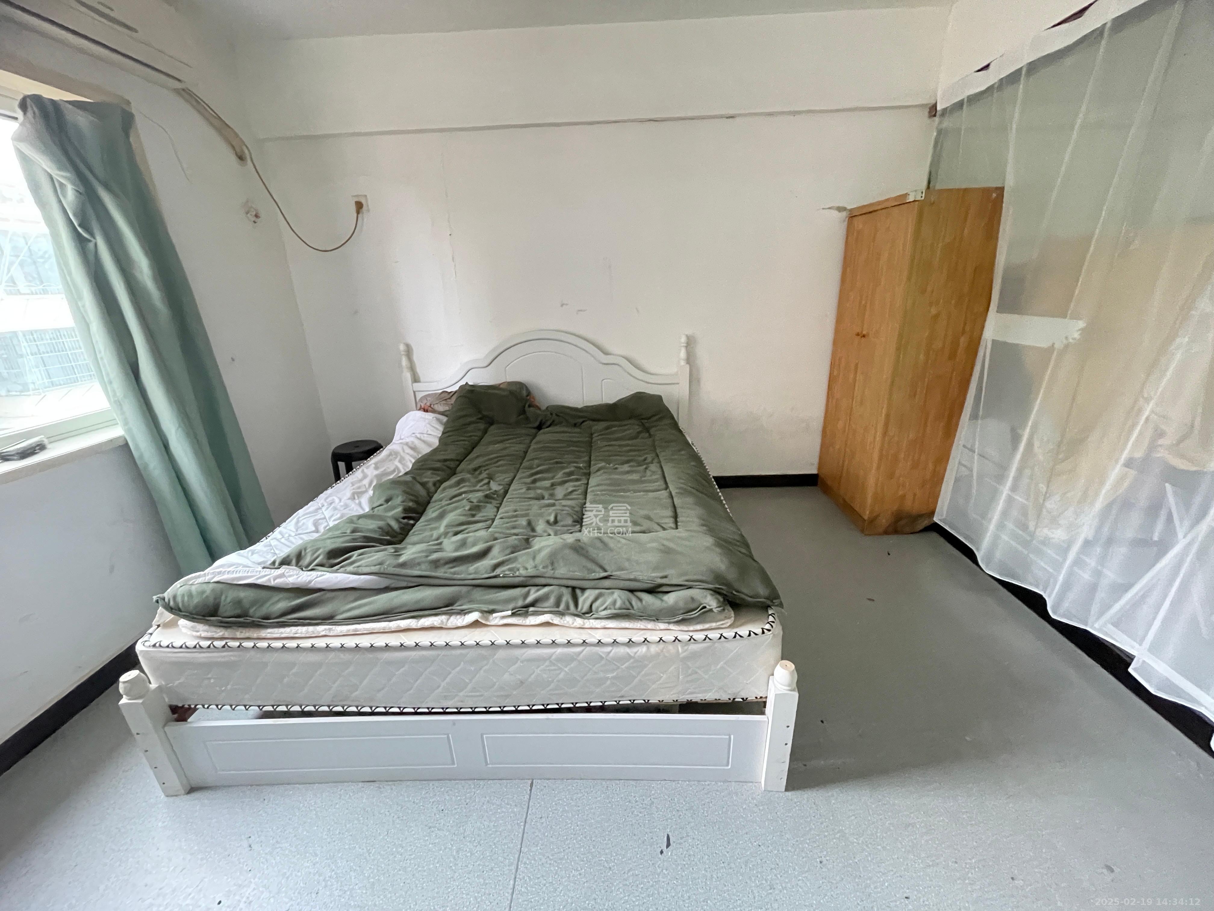 金港湾 1室1厅1卫 1300.0元/月 金港湾 1室1厅1卫 1300.0元/月室内图