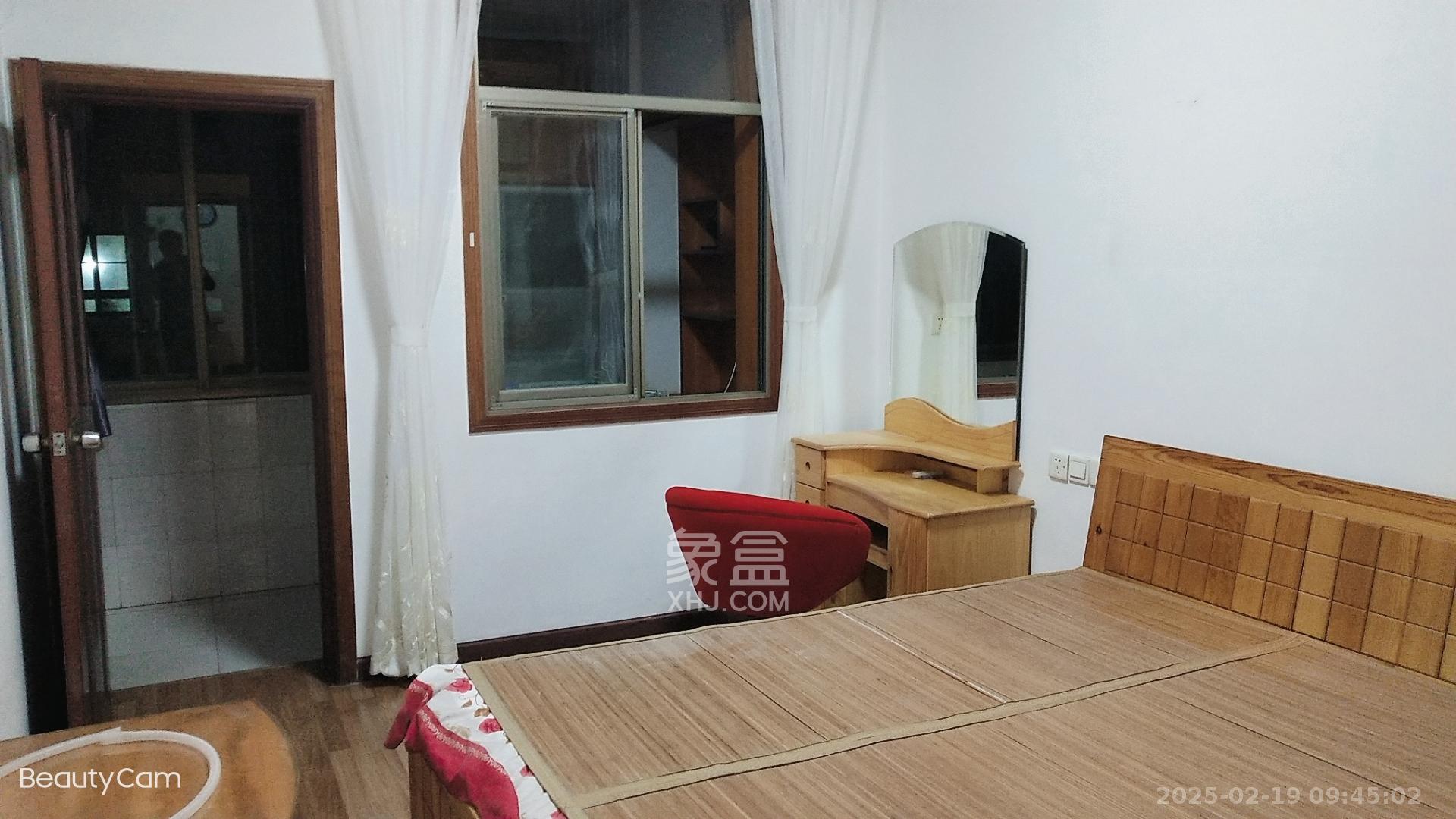 长重机械厂宿舍  2室2厅1卫   1200.00元/月室内图