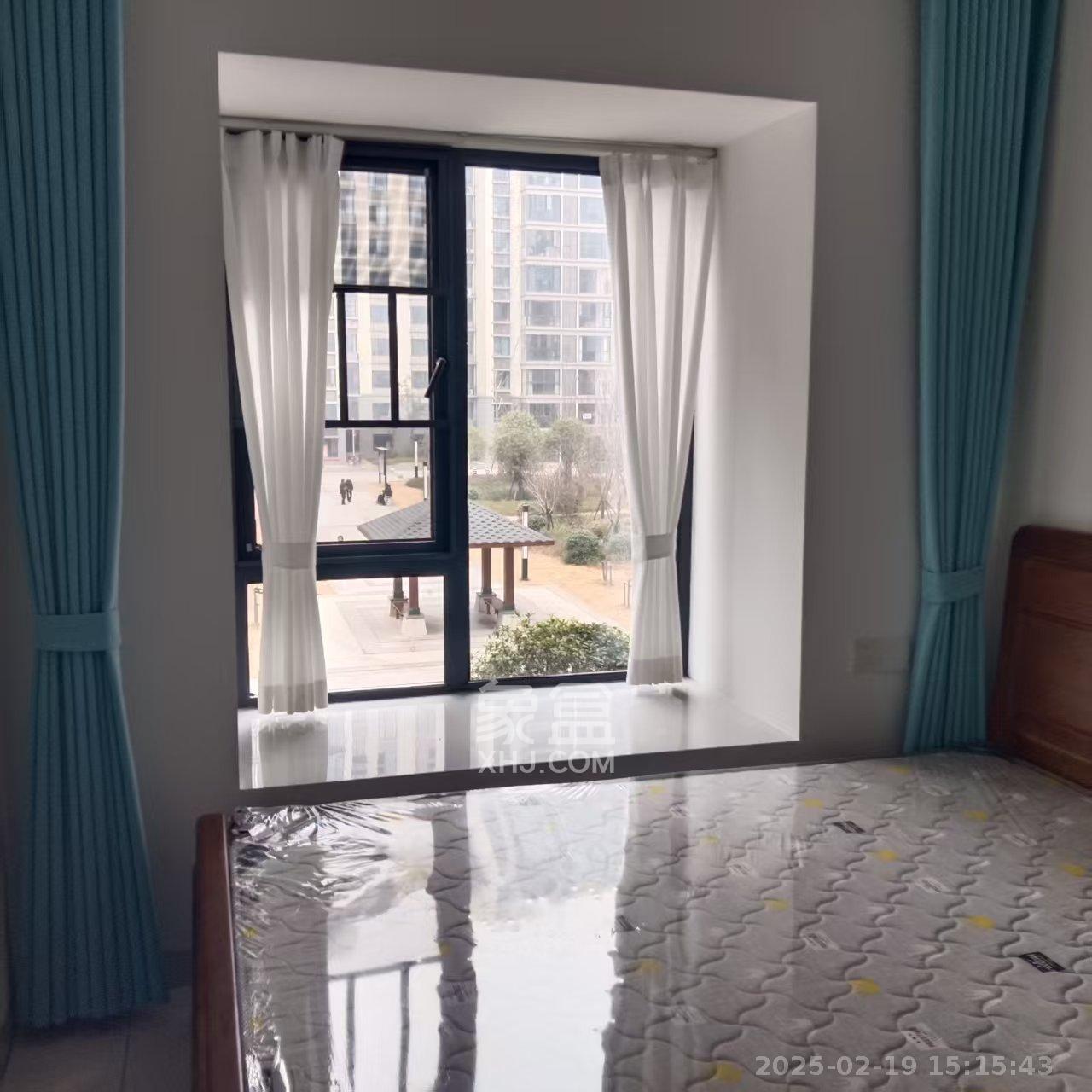 惟智园安置小区 4室2厅2卫 2700.0元/月 惟智园安置小区 4室2厅2卫 2700.0元/月室内图