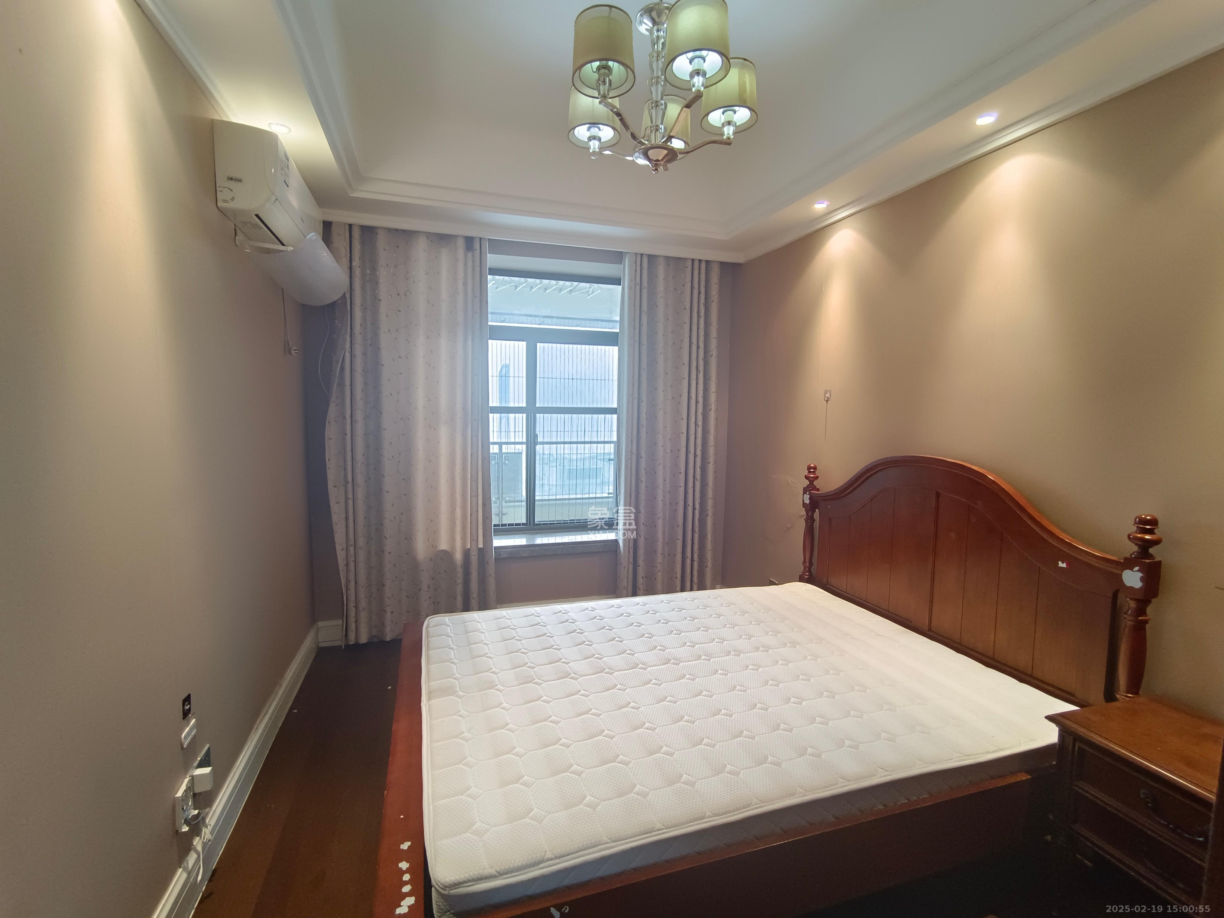 恒大御景半岛湘江苑（恒大御景半岛一期）  4室2厅3卫   7000.00元/月室内图