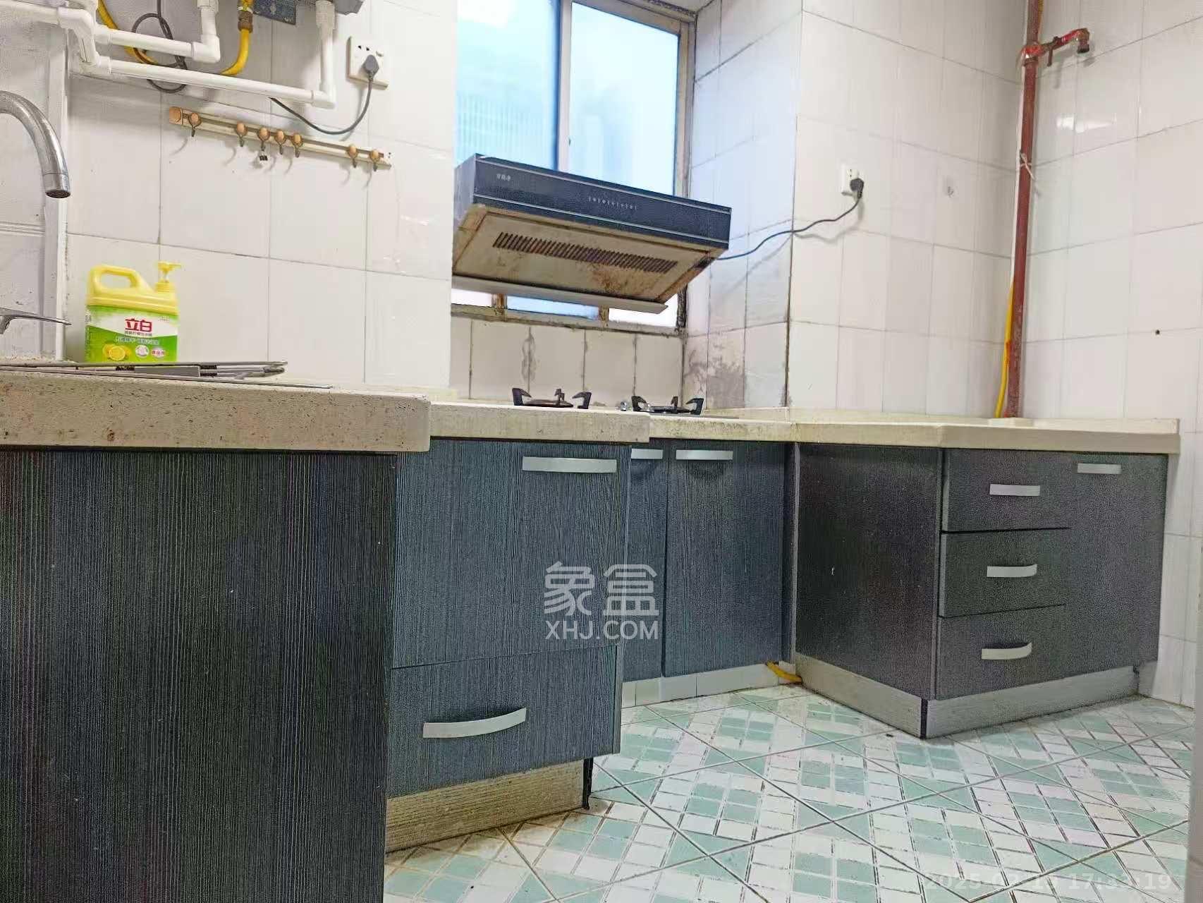便河边社区（便河边单位房）  3室2厅1卫   2300.00元/月室内图
