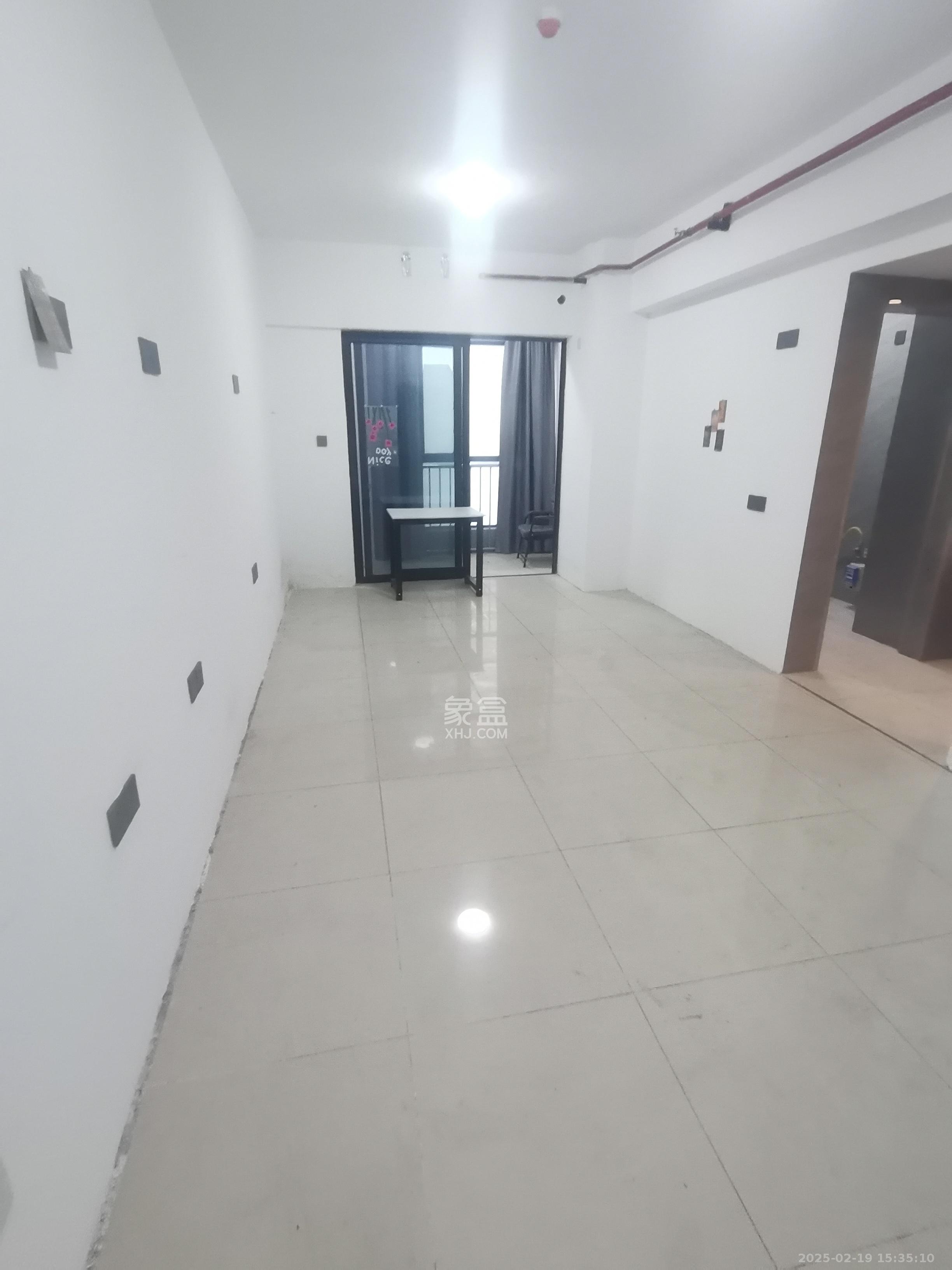 果遇微住宅(筑安雅居) 1室1厅1卫 1300.0元/月 果遇微住宅(筑安雅居) 1室1厅1卫 1300.0元/月室内图