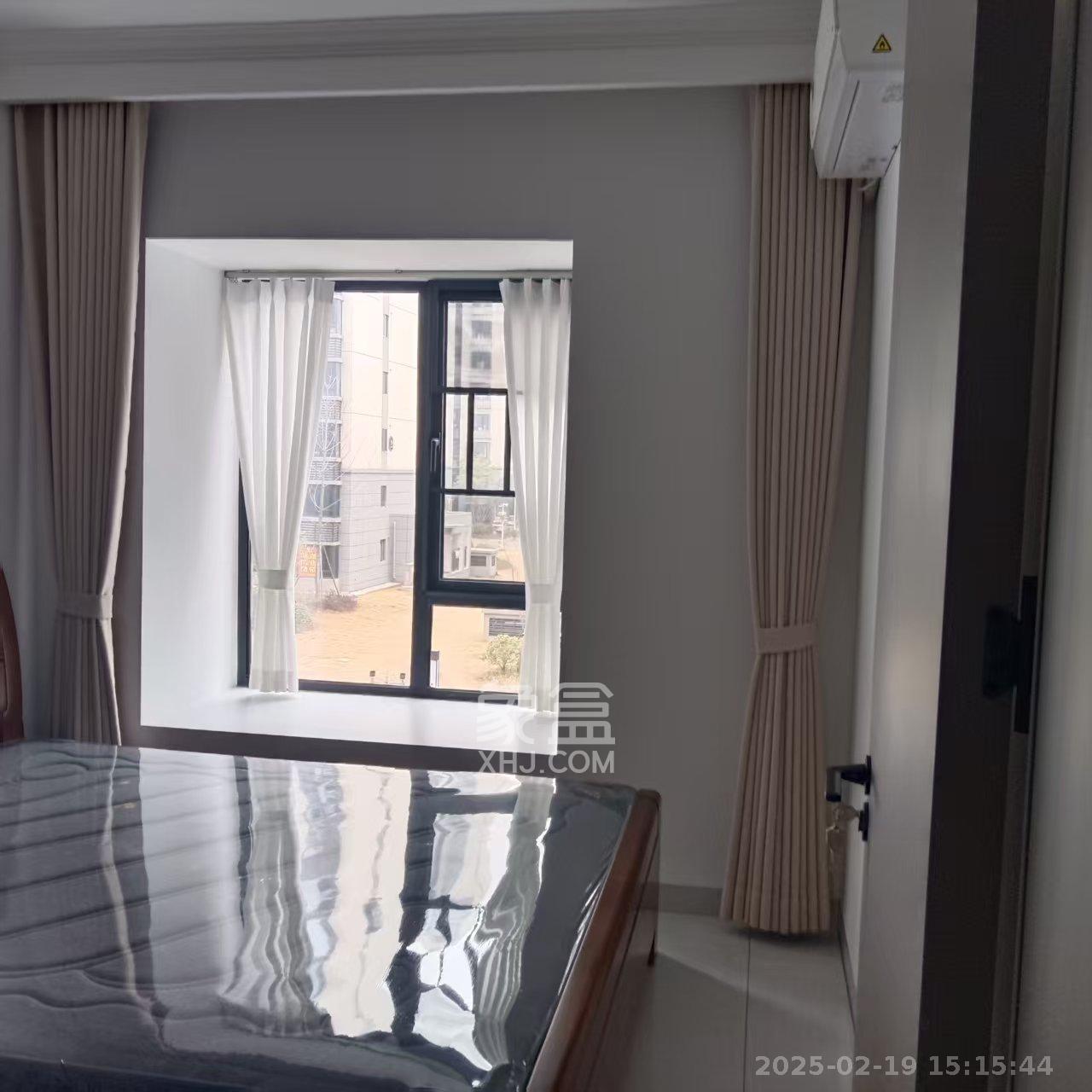 惟智园安置小区 4室2厅2卫 2700.0元/月 惟智园安置小区 4室2厅2卫 2700.0元/月室内图