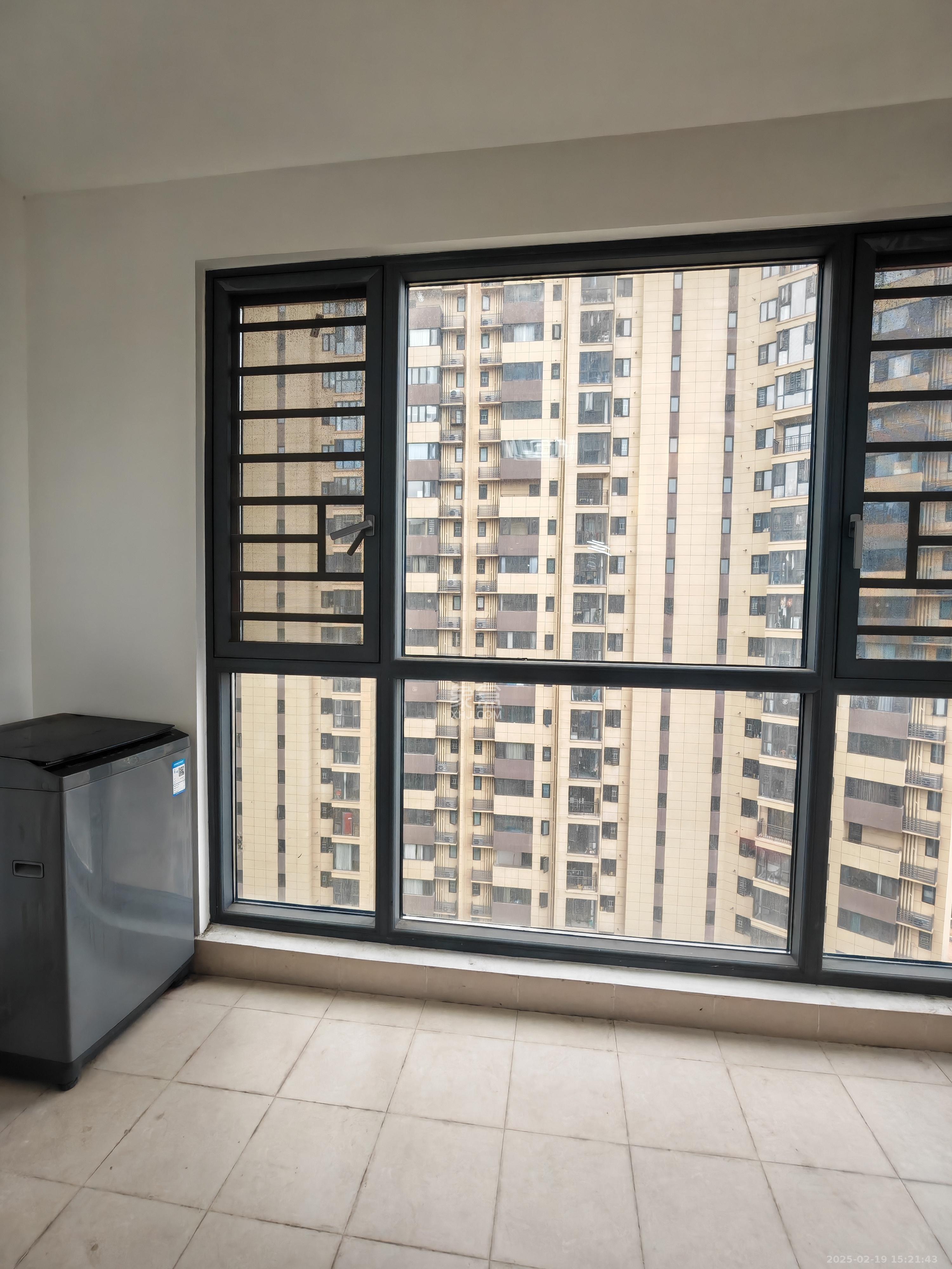 保利香槟国际  3室2厅2卫   2200.00元/月 保利香槟国际  3室2厅2卫   2200.00元/月室内图