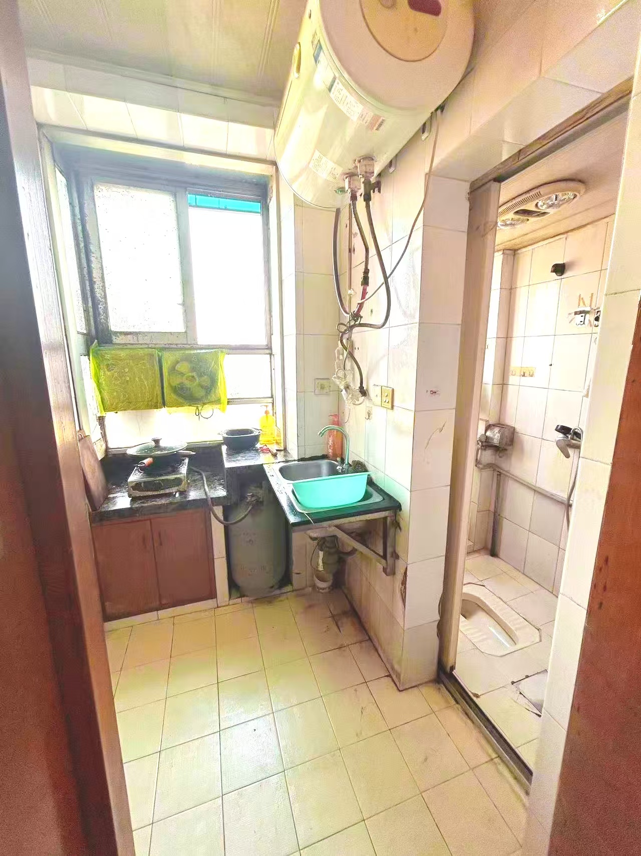 解放四村626号(长沙市三医院宿舍)  1室1厅1卫    1600.0元/月 解放四村626号(长沙市三医院宿舍)  1室1厅1卫    1600.0元/月户型图