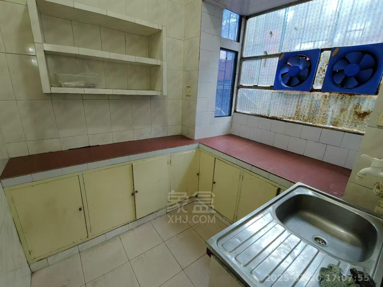 群力村 3室1厅1卫 1000.0元/月 群力村 3室1厅1卫 1000.0元/月室内图