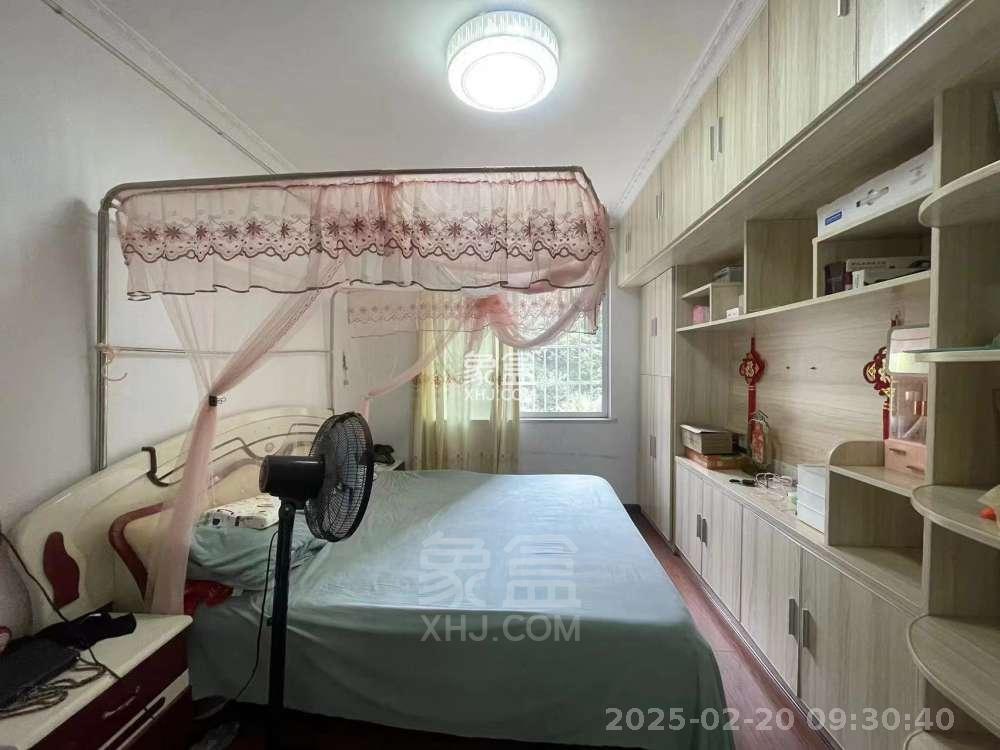 康桥漫步 3室2厅2卫 1500.0元/月 康桥漫步 3室2厅2卫 1500.0元/月室内图