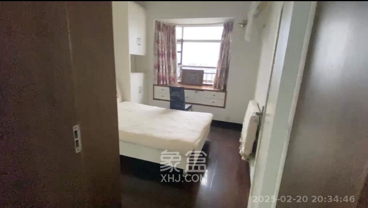 嘉盛奥美城  3室2厅1卫   4200.00元/月室内图