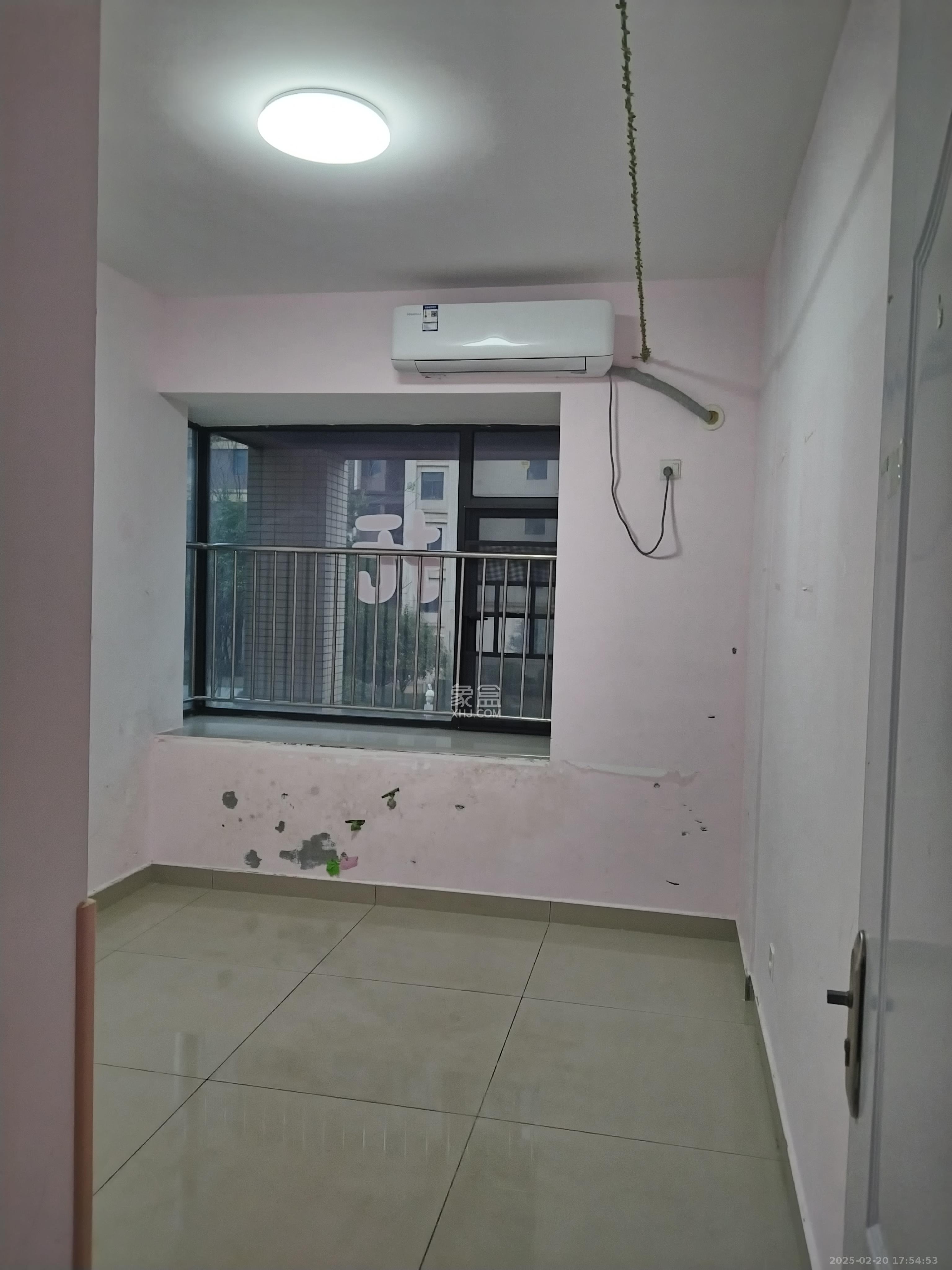 福天藏郡院子  3室2厅2卫    1800.0元/月 福天藏郡院子  3室2厅2卫    1800.0元/月室内图