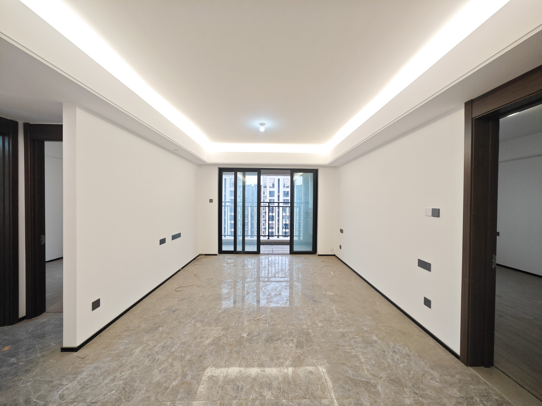 万科天空之境  2室2厅1卫    70.0万 万科天空之境  2室2厅1卫    70.0万客厅