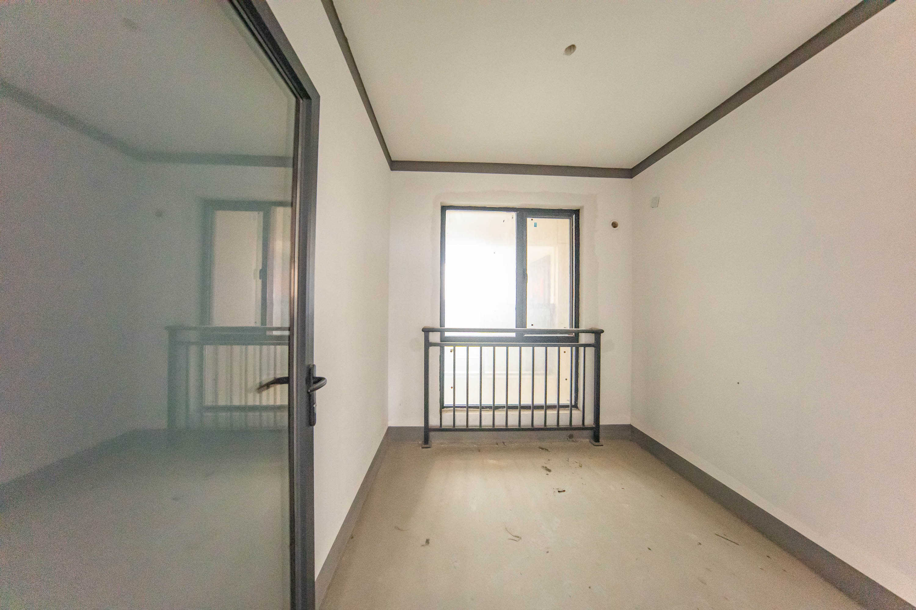 建投象山国际  3室2厅2卫    93.8万 建投象山国际  3室2厅2卫    93.8万卧室