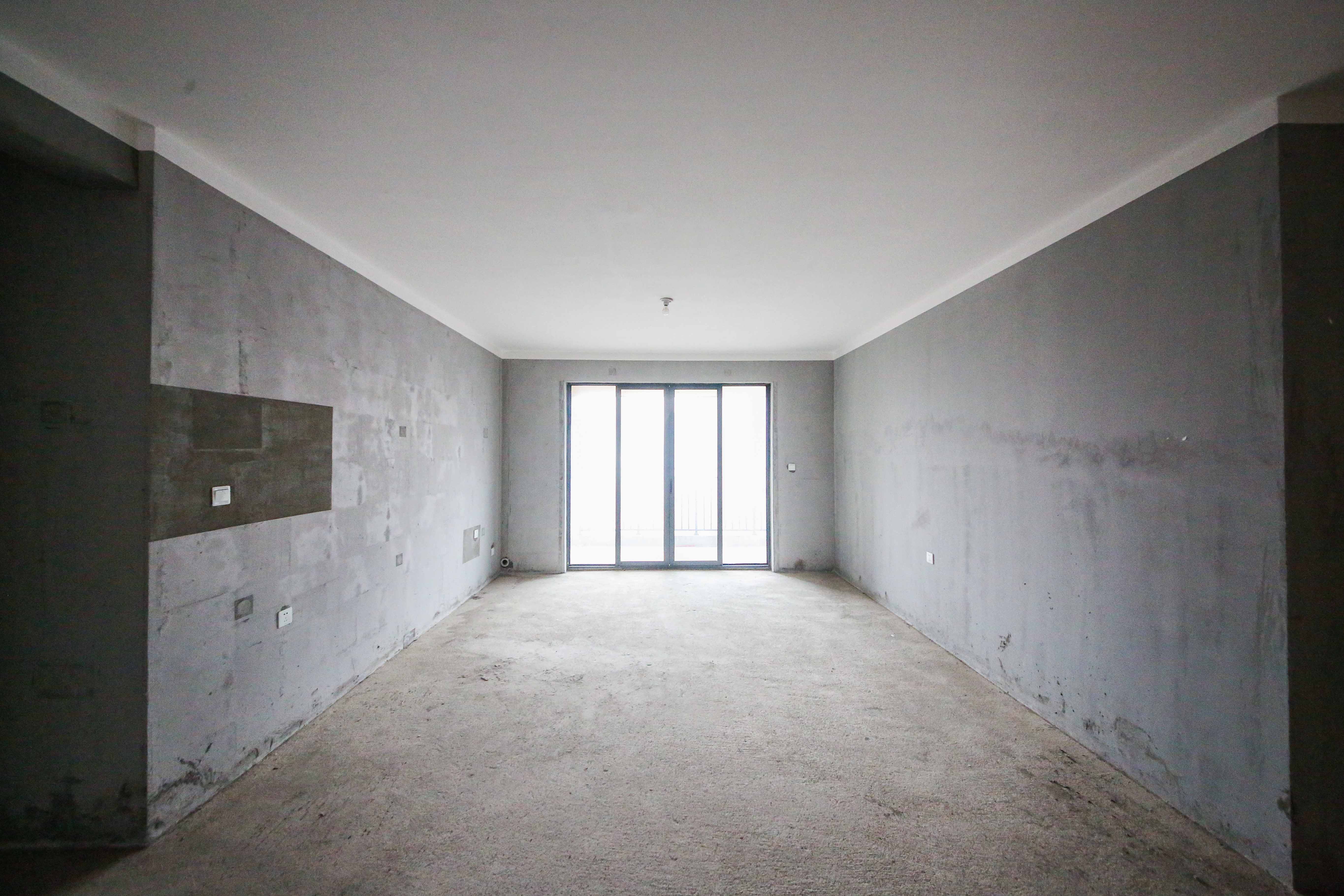 中建钰和城  4室2厅2卫   198.00万客厅
