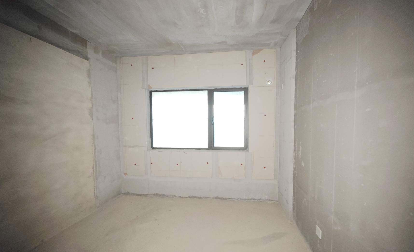 国欣向荣府 4室2厅2卫 135.0万 国欣向荣府 4室2厅2卫 135.0万卧室