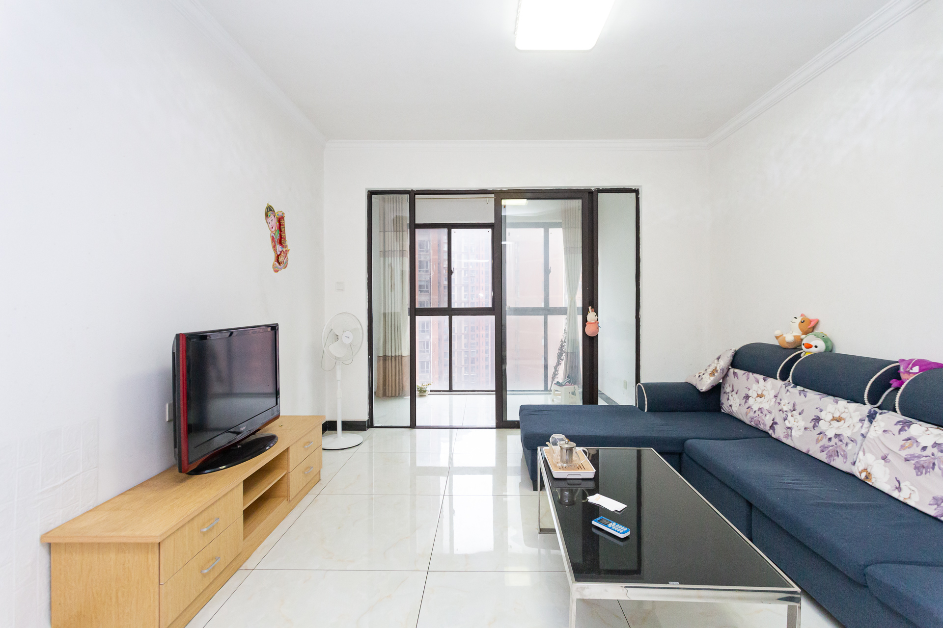 乾源国际 2室2厅1卫 59.97万 乾源国际 2室2厅1卫 59.97万客厅