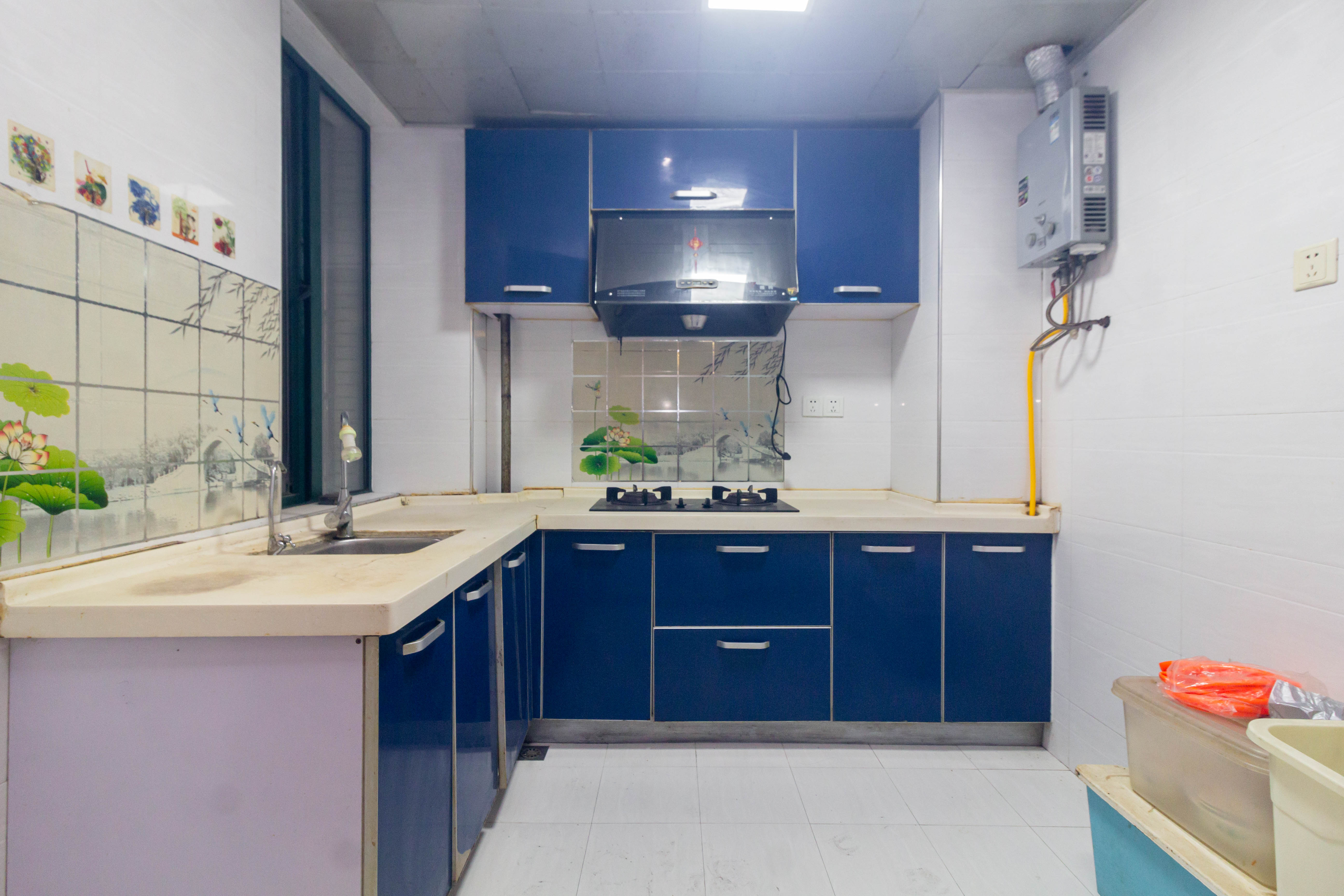 华天LOHO小镇  3室2厅2卫    60.0万 华天LOHO小镇  3室2厅2卫    60.0万厨房