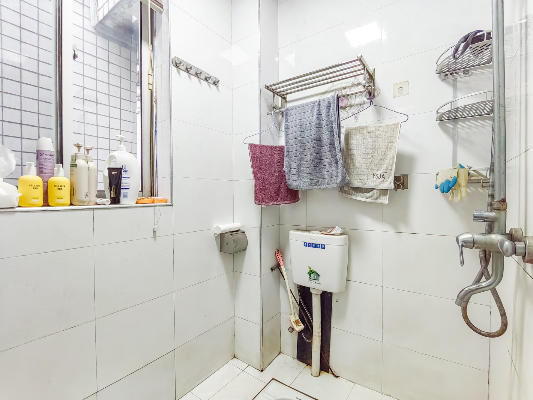 湘绣城  3室2厅2卫    38.8万 湘绣城  3室2厅2卫    38.8万卫生间