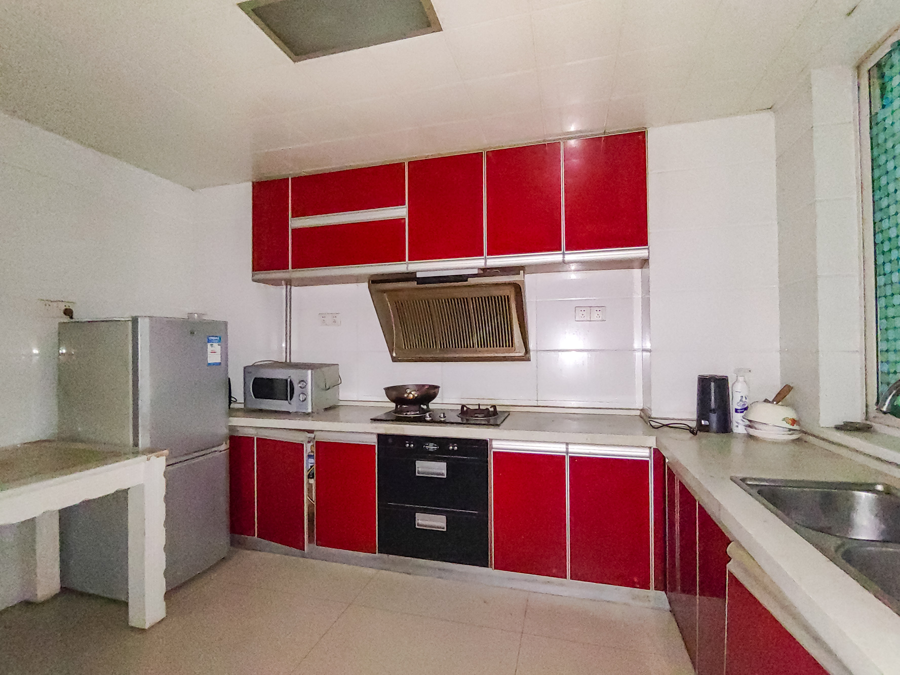 筑梦园 4室2厅1卫 108.0万 筑梦园 4室2厅1卫 108.0万厨房