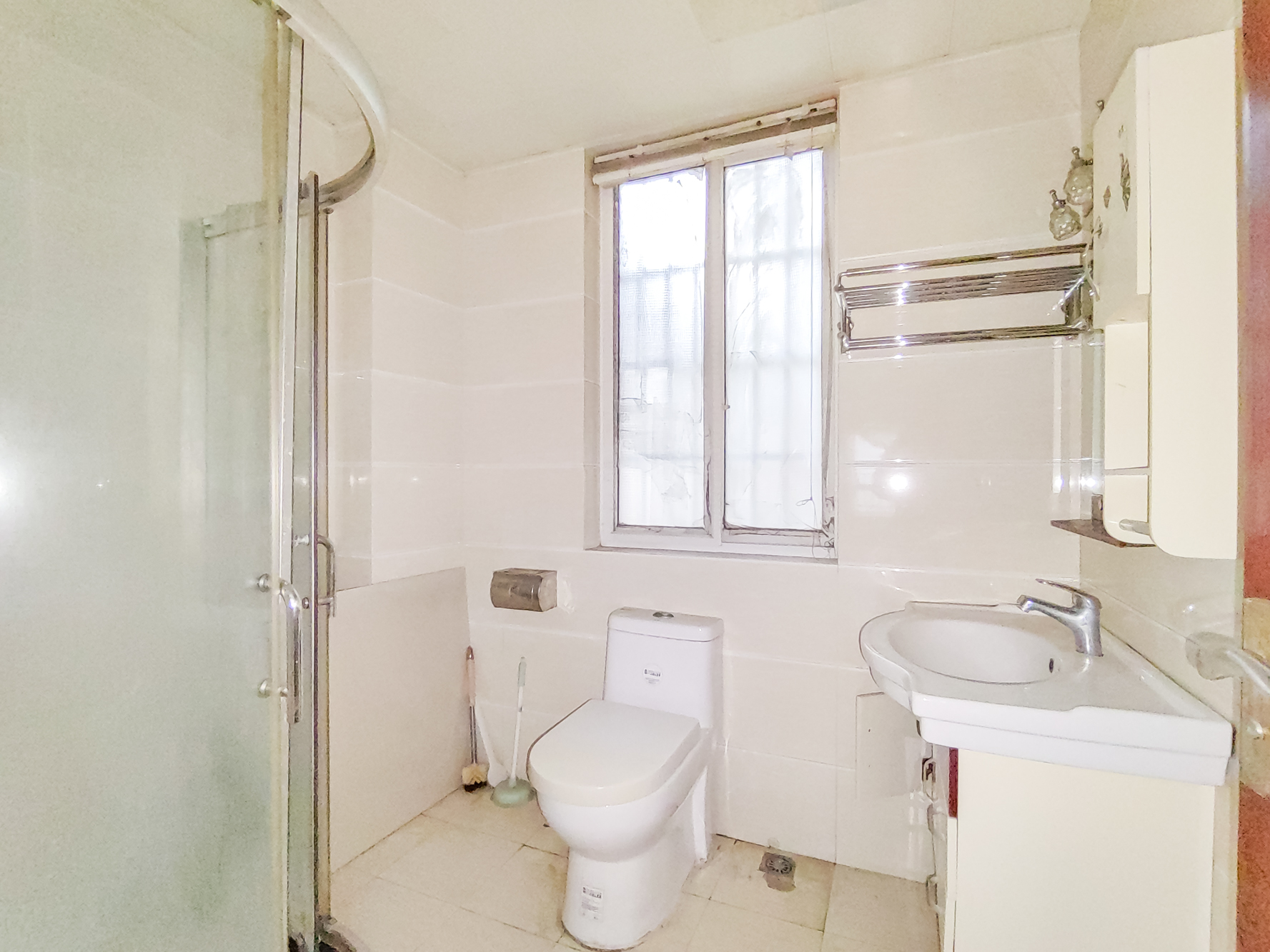 筑梦园 4室2厅1卫 108.0万 筑梦园 4室2厅1卫 108.0万卫生间