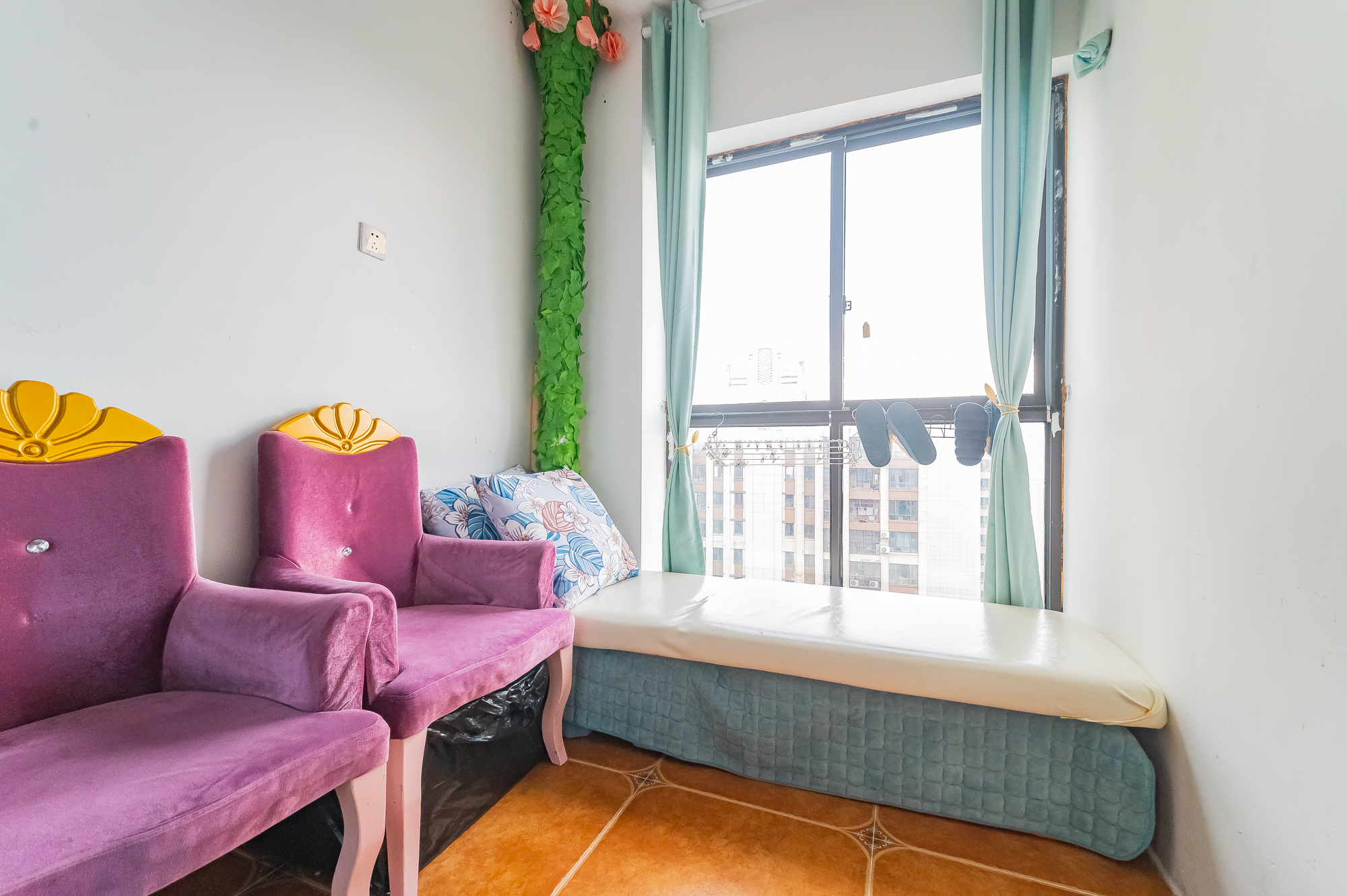 国泰九龙湾 3室2厅2卫 118.0万 国泰九龙湾 3室2厅2卫 118.0万卧室