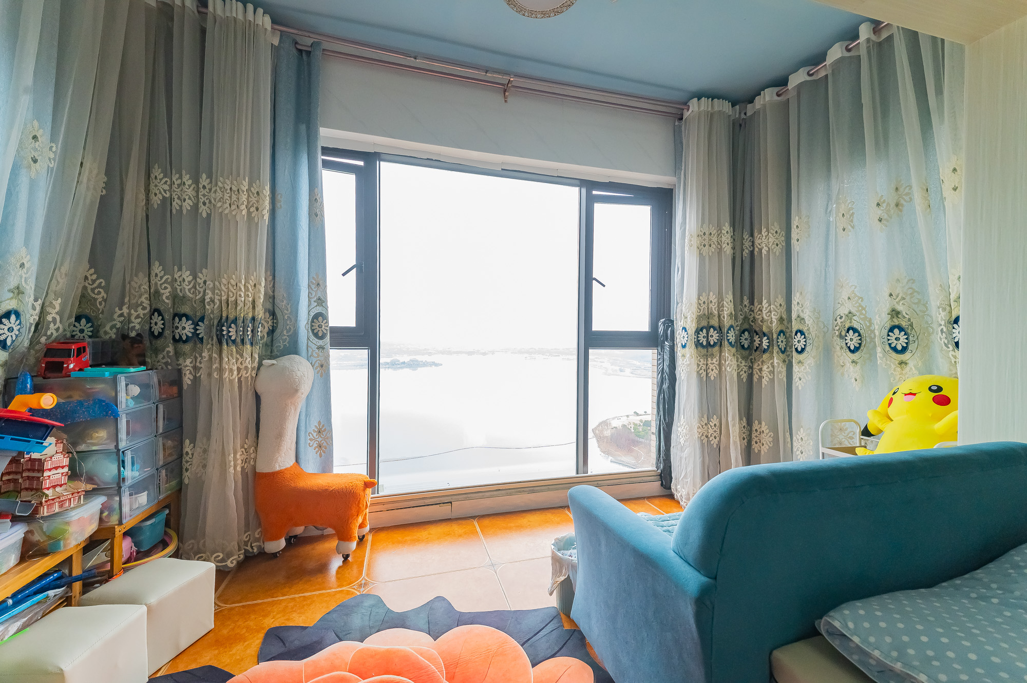 国泰九龙湾 3室2厅2卫 118.0万 国泰九龙湾 3室2厅2卫 118.0万阳台