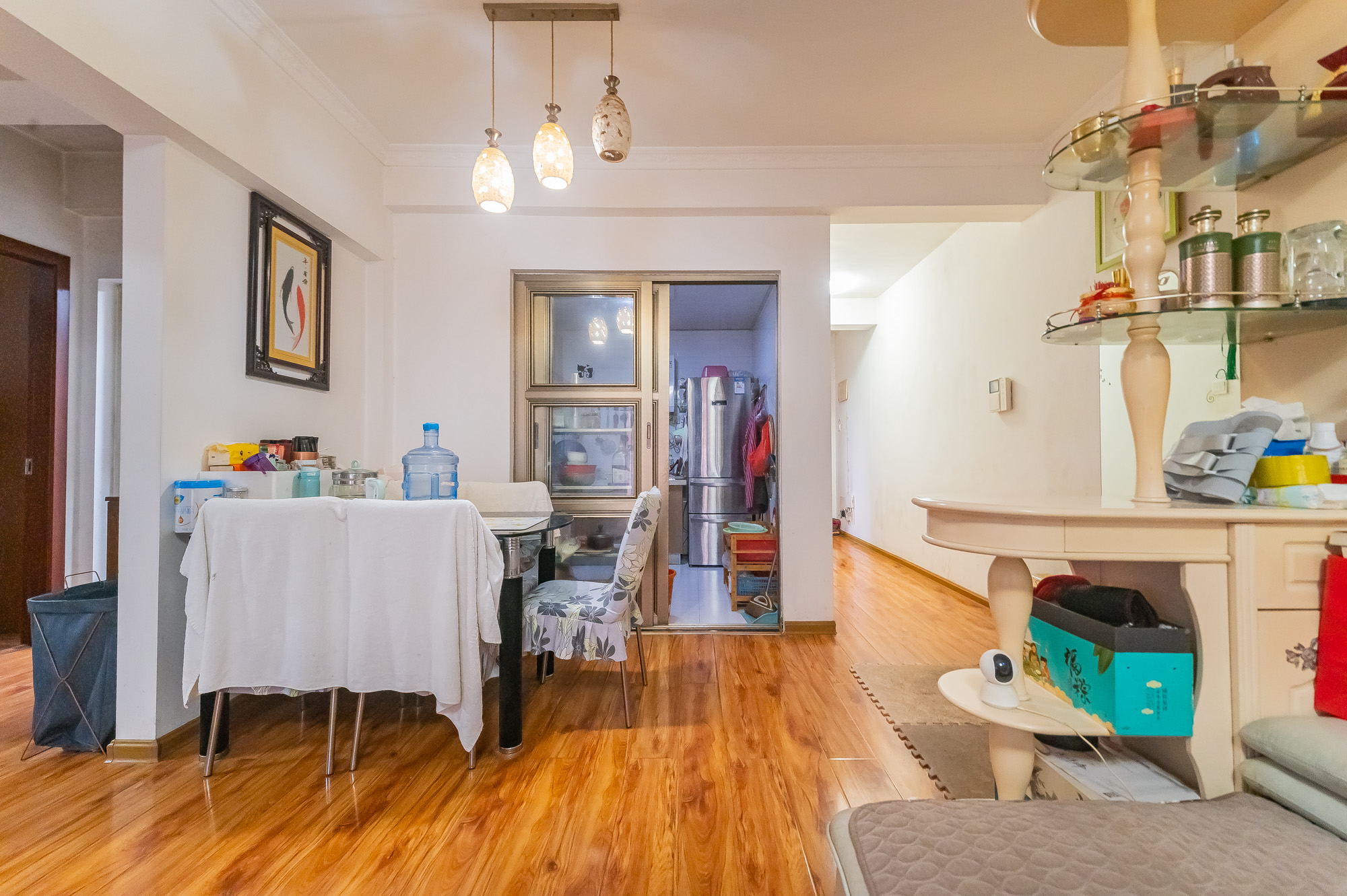 华润凤凰城二期 3室2厅1卫 73.8万 华润凤凰城二期 3室2厅1卫 73.8万客厅