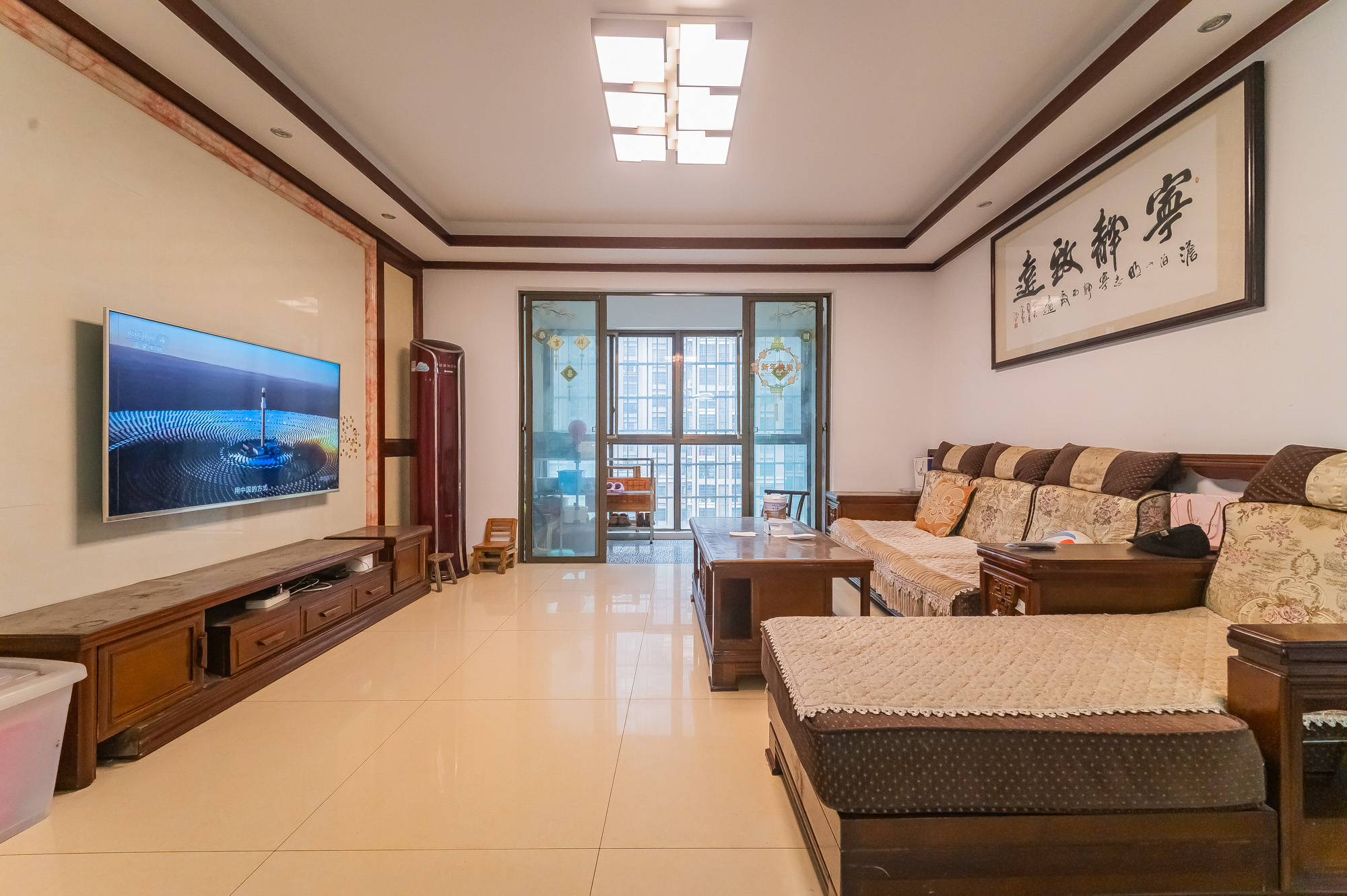 家和院 4室2厅2卫 108.0万 家和院 4室2厅2卫 108.0万客厅