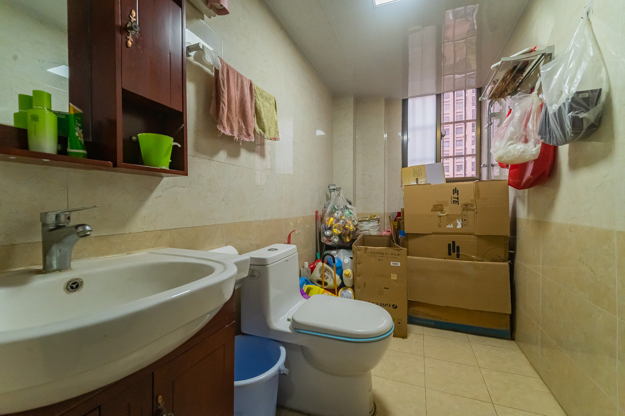 家和院 4室2厅2卫 108.0万 家和院 4室2厅2卫 108.0万卫生间