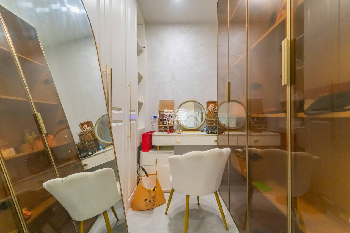 中交建发松雅院 4室2厅2卫 168.80万 中交建发松雅院 4室2厅2卫 168.80万其他