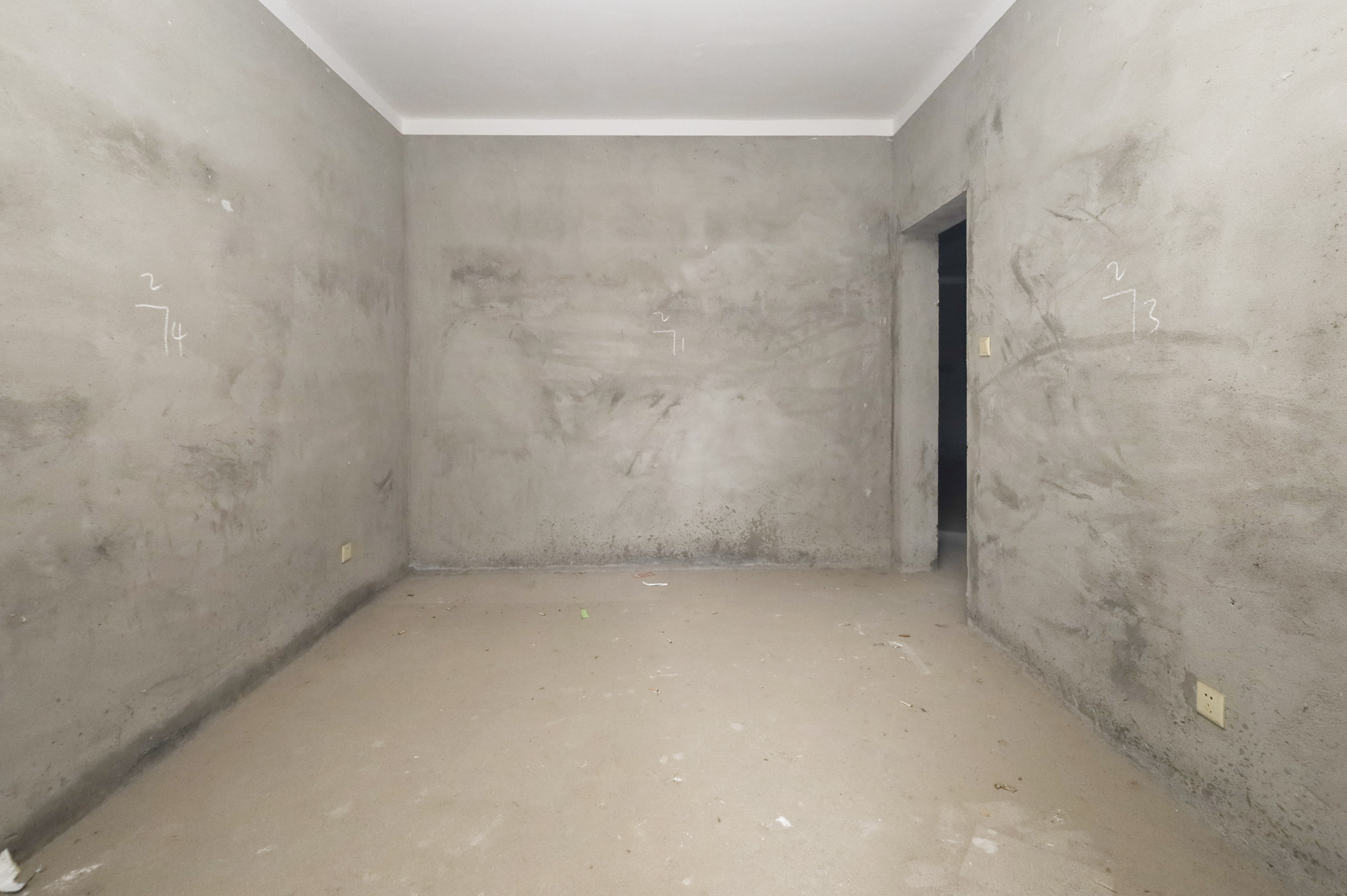 绿地海外滩一期  3室2厅1卫    42.0万 绿地海外滩一期  3室2厅1卫    42.0万卧室