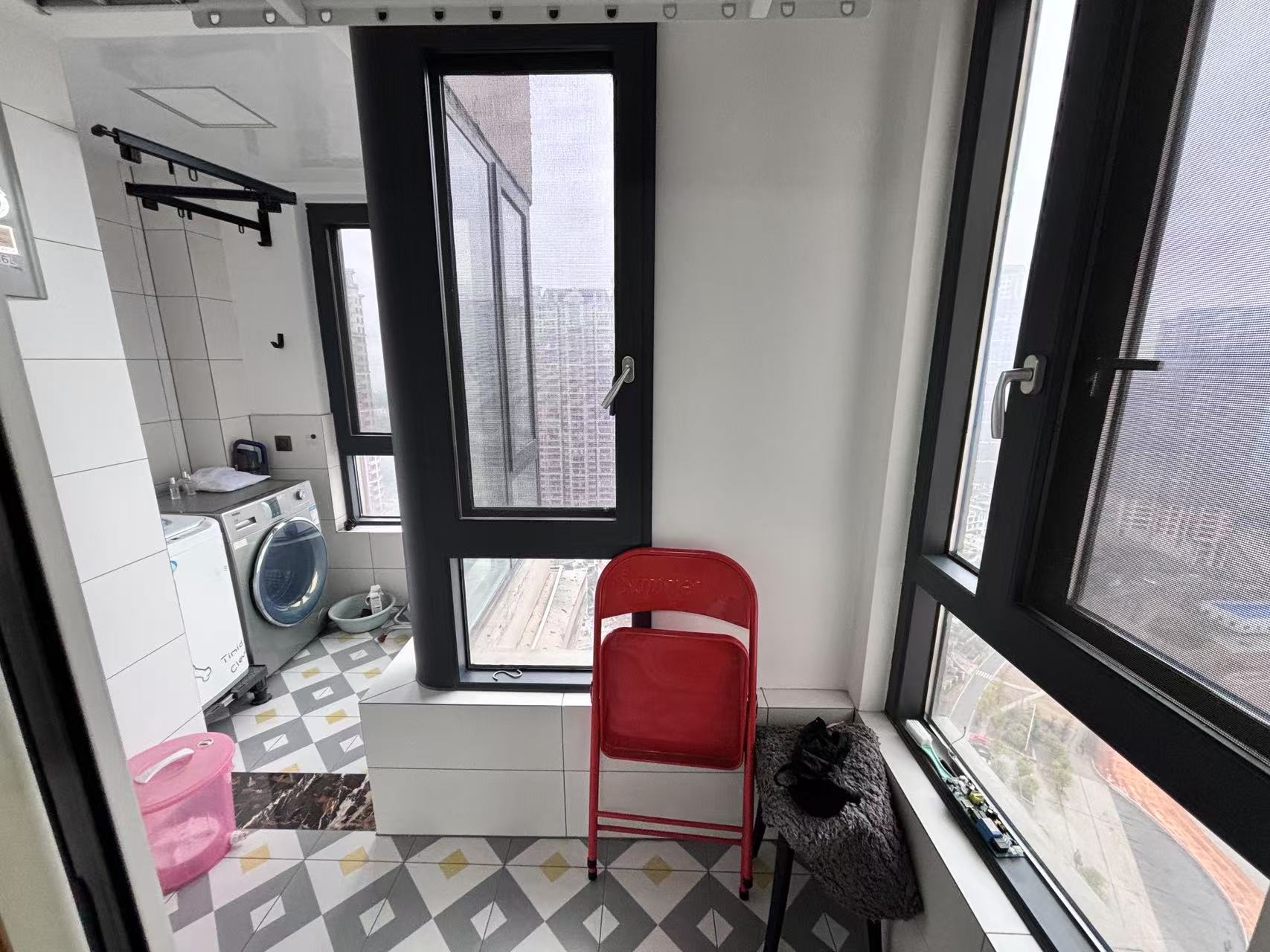 翡翠公园(北大资源) 3室2厅2卫 109.8万 翡翠公园(北大资源) 3室2厅2卫 109.8万室内图