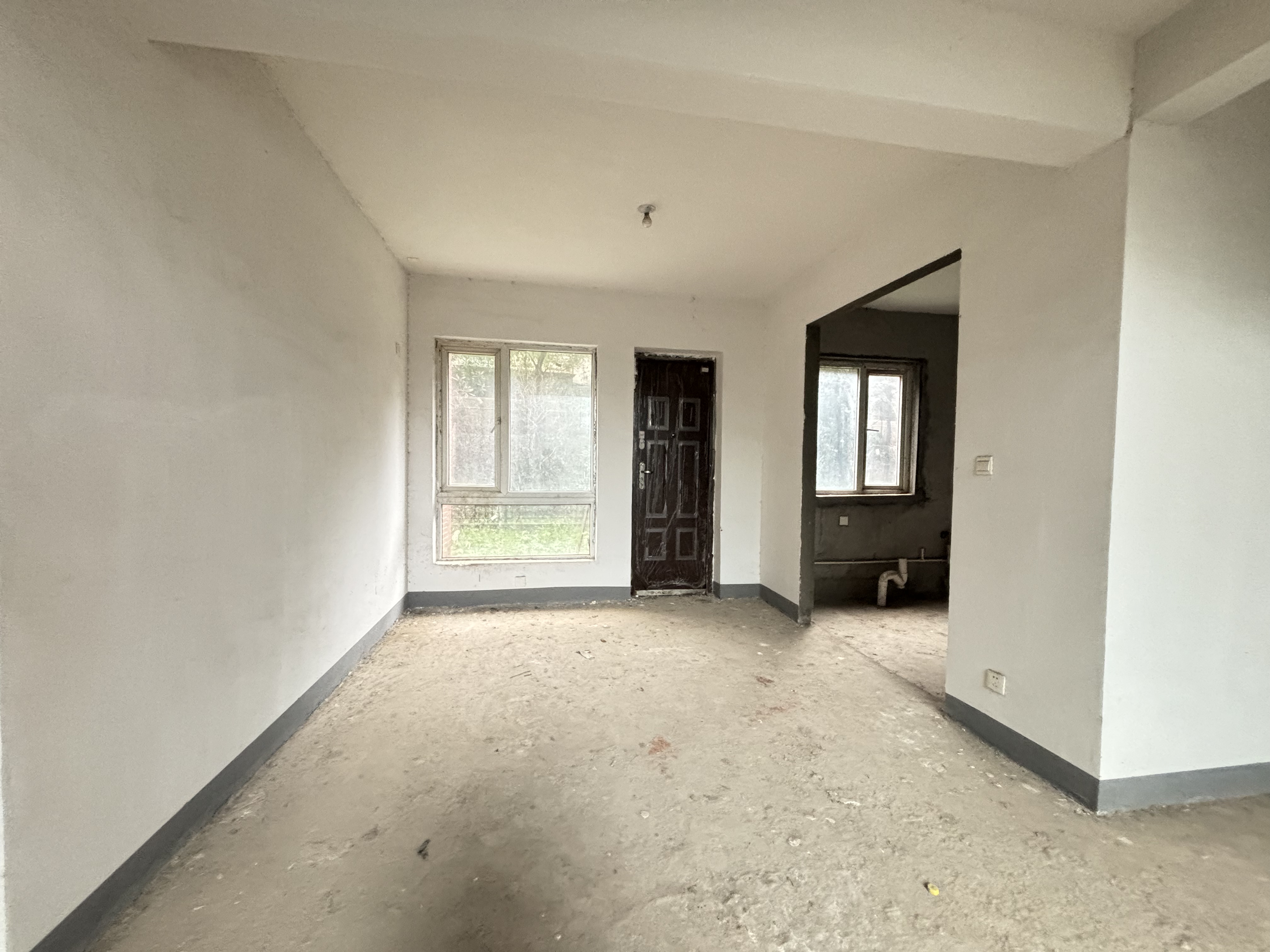 湘江名都 5室2厅2卫 145.0万 湘江名都 5室2厅2卫 145.0万室内图