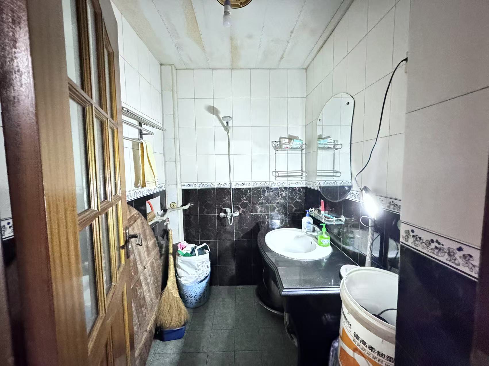 王塔冲二村 3室2厅1卫 32.8万 王塔冲二村 3室2厅1卫 32.8万室内图