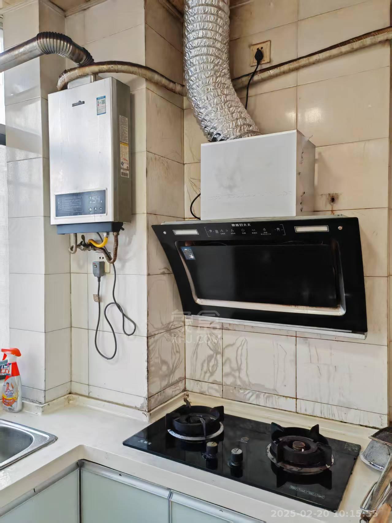 庐山春天大厦(和一宾馆)  1室1厅1卫    1100.0元/月 庐山春天大厦(和一宾馆)  1室1厅1卫    1100.0元/月室内图