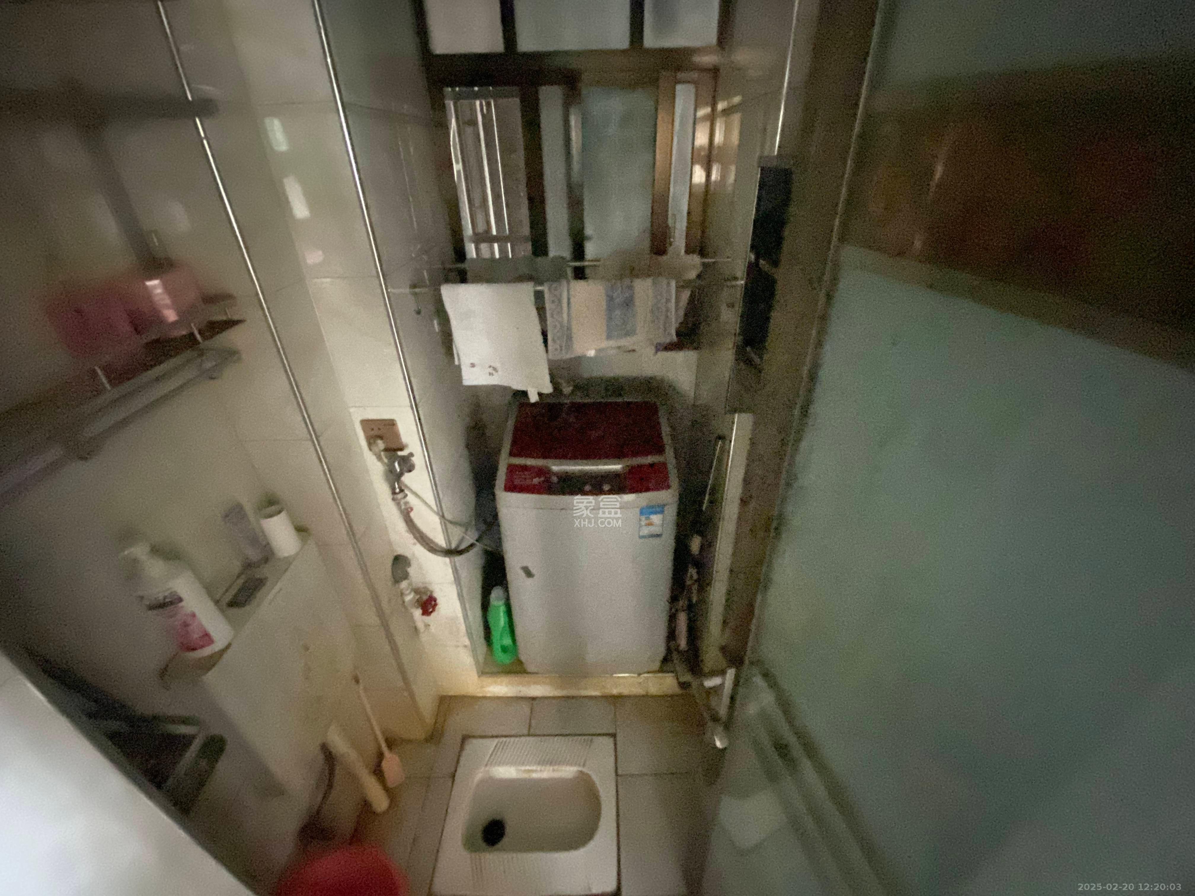 新运公寓 1室1厅1卫 1500.0元/月 新运公寓 1室1厅1卫 1500.0元/月室内图