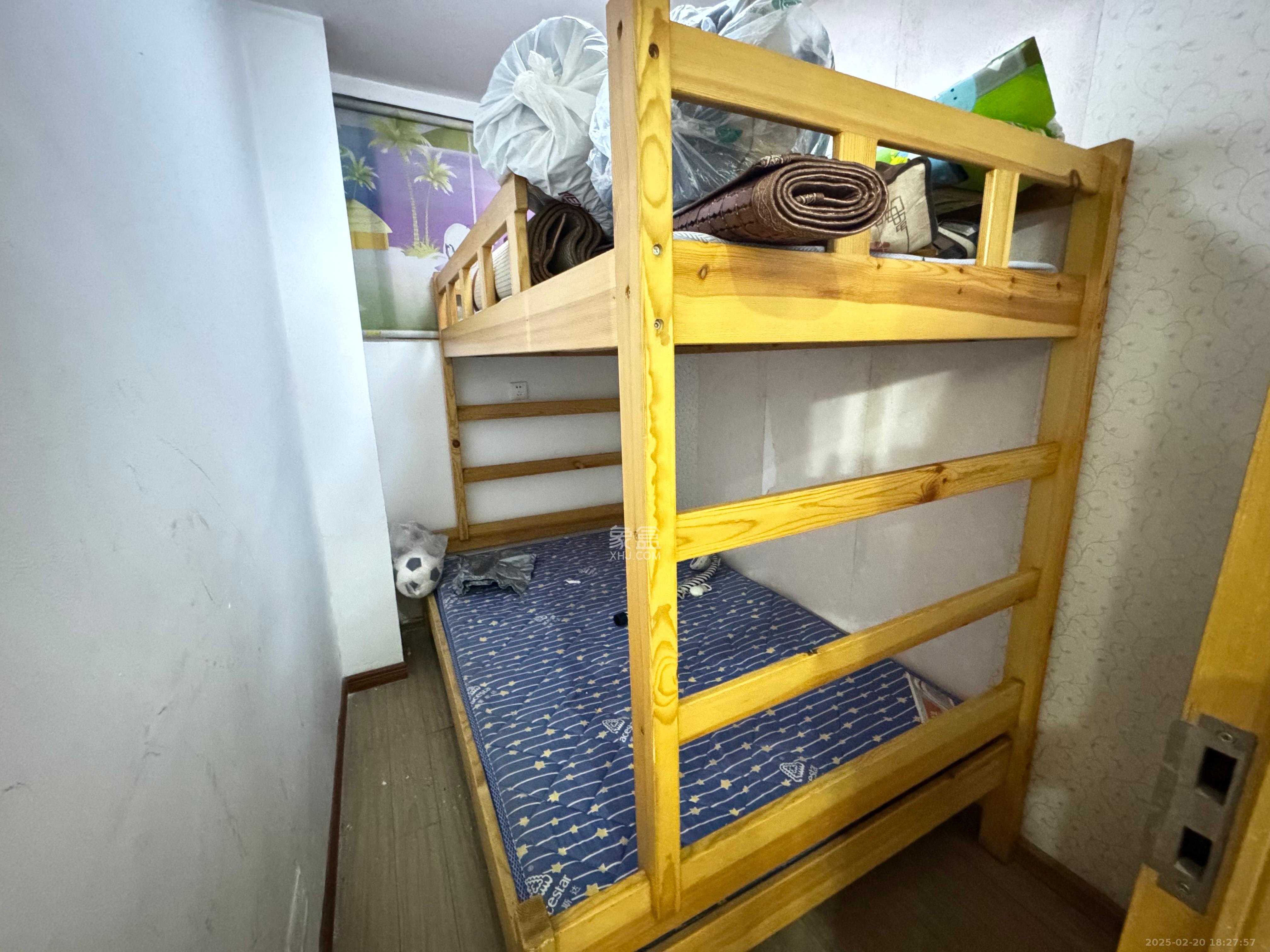 城市山水豪园（山水城市风景）  4室2厅1卫   2300.00元/月室内图