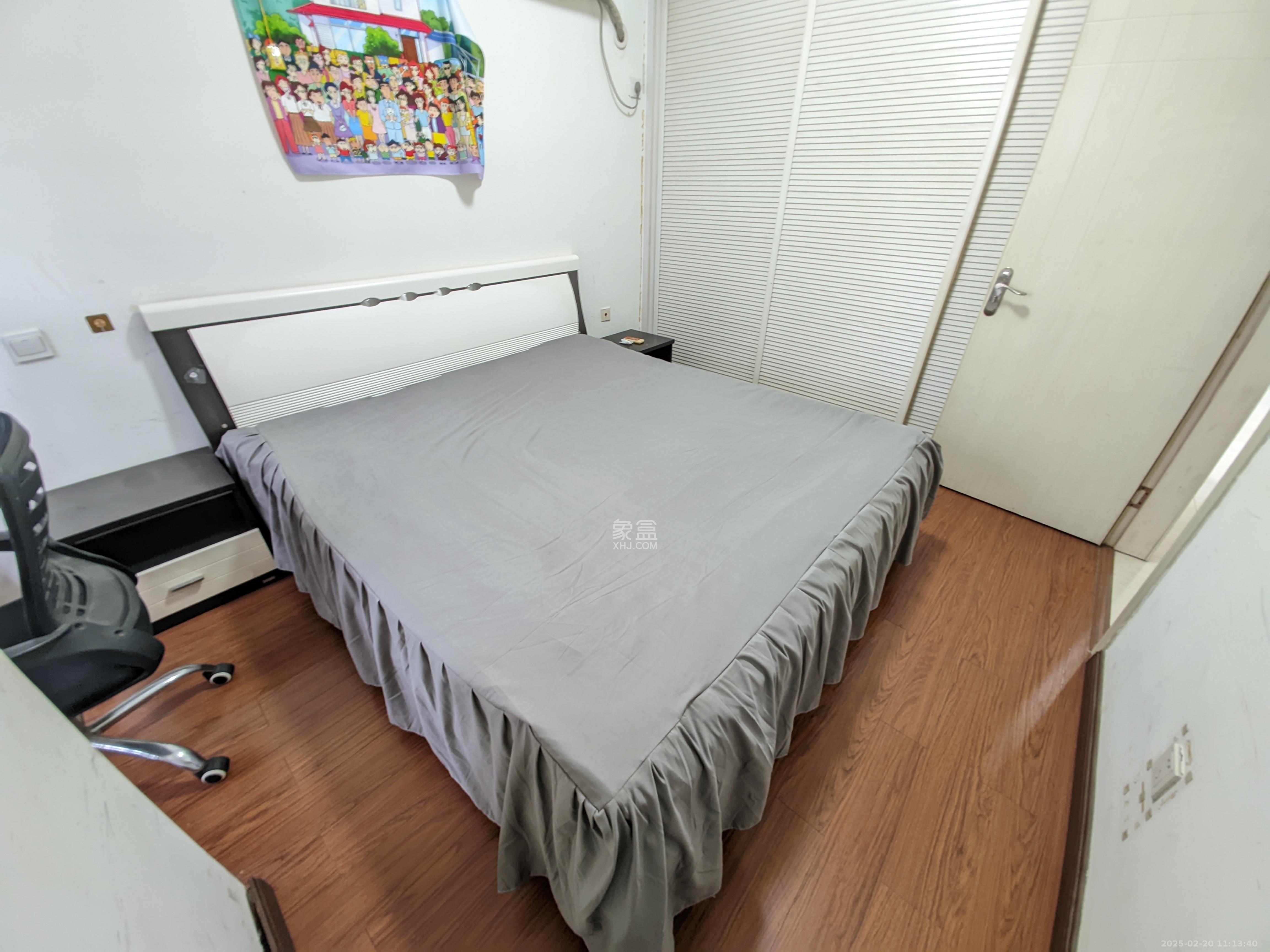 西子一间  2室1厅1卫   2400.00元/月室内图