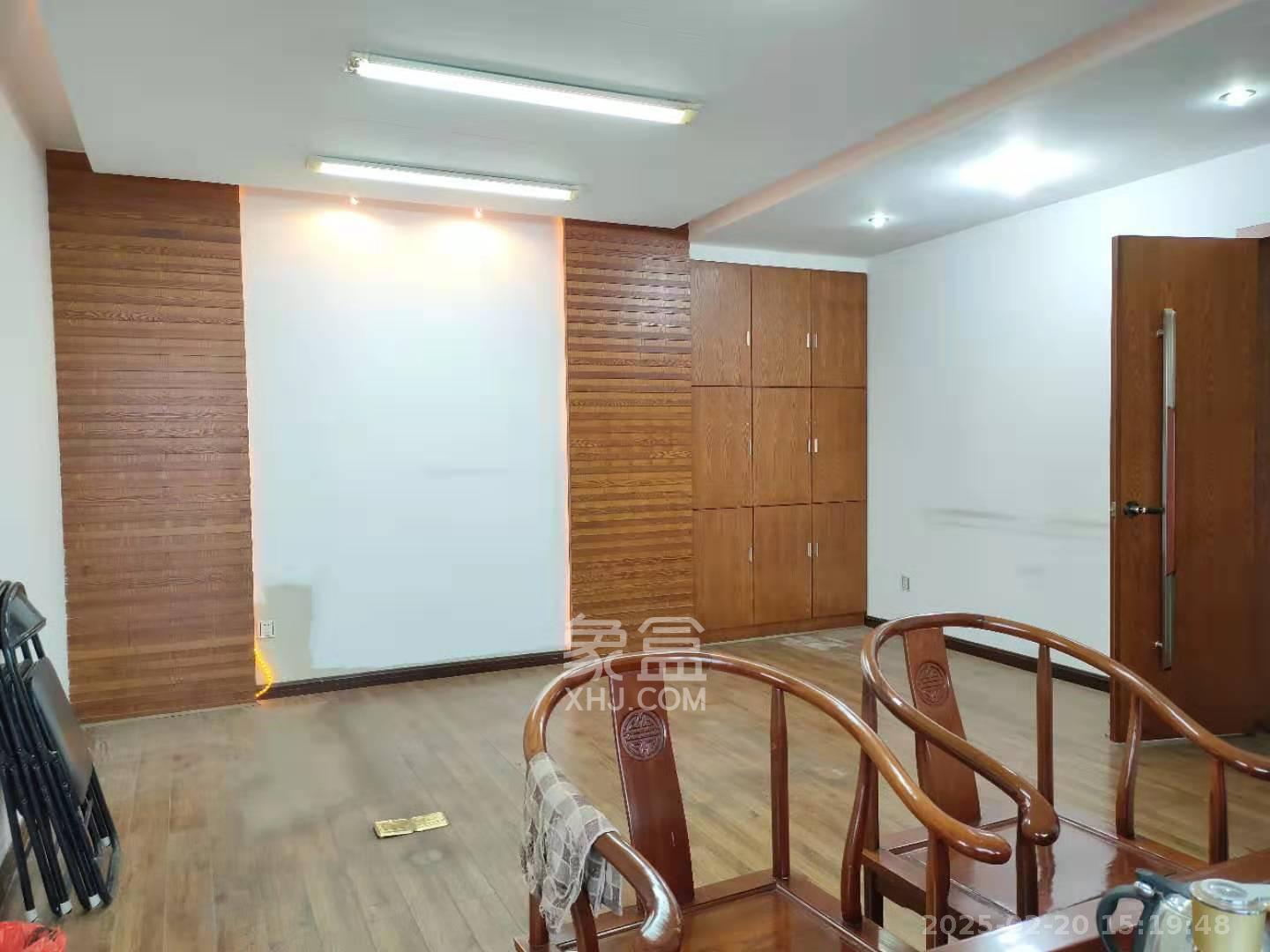 东一国际 2室1厅1卫 4000.0元/月 东一国际 2室1厅1卫 4000.0元/月室内图