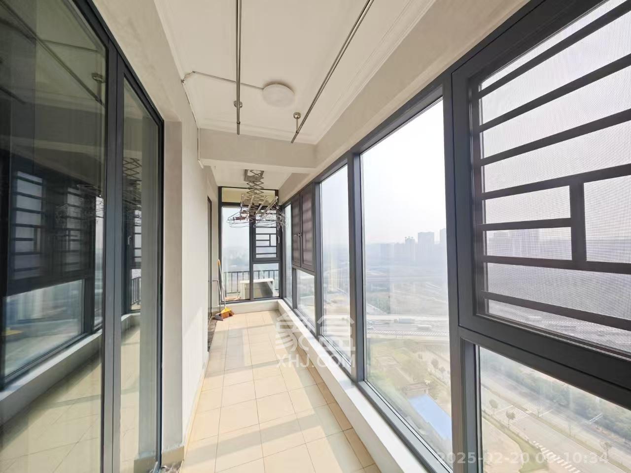 中建嘉和城凤凰台(中建瑞兴家园) 3室2厅2卫 2400.0元/月 中建嘉和城凤凰台(中建瑞兴家园) 3室2厅2卫 2400.0元/月室内图