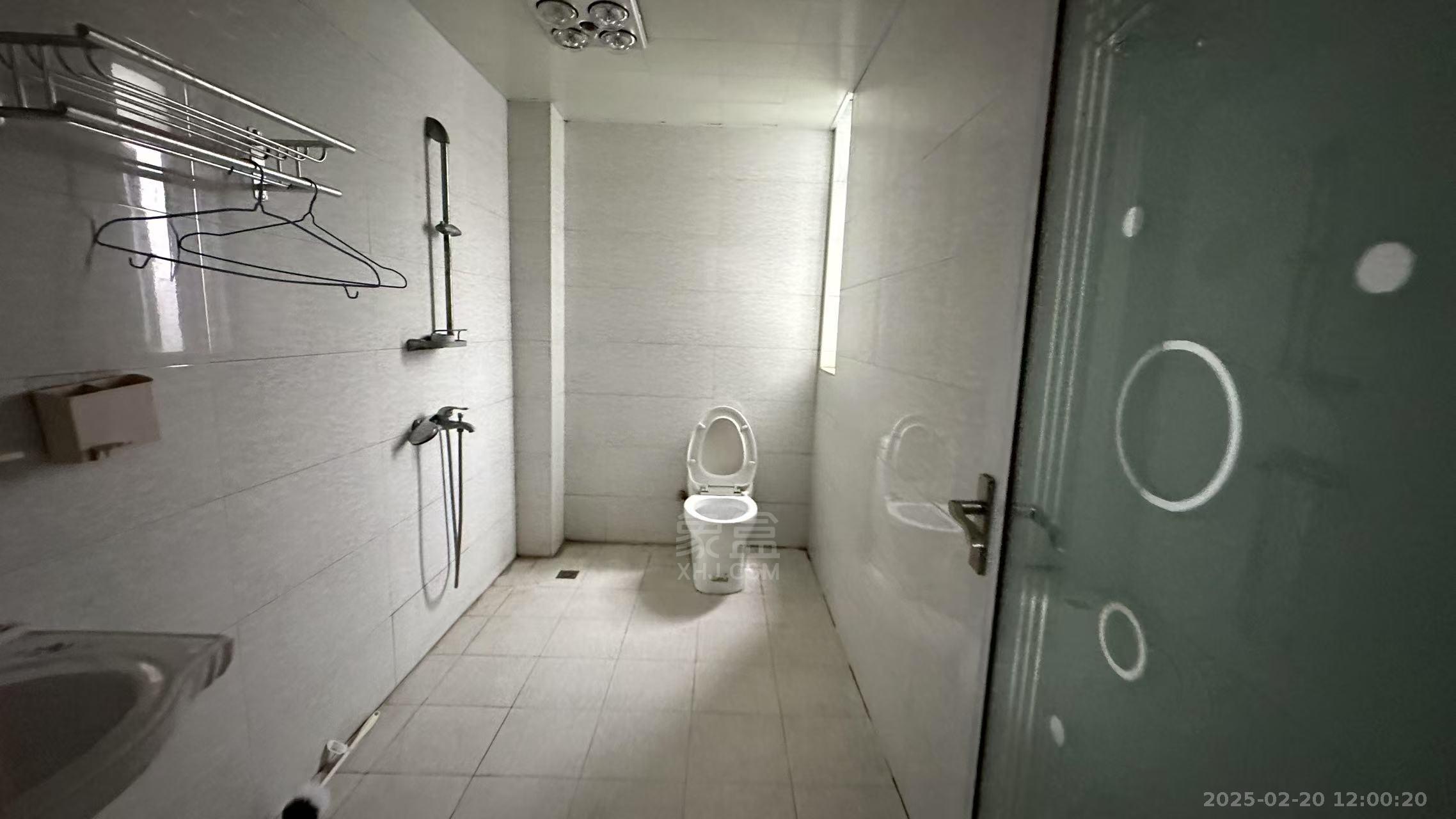 山水文园 3室2厅2卫 1500.0元/月 山水文园 3室2厅2卫 1500.0元/月室内图