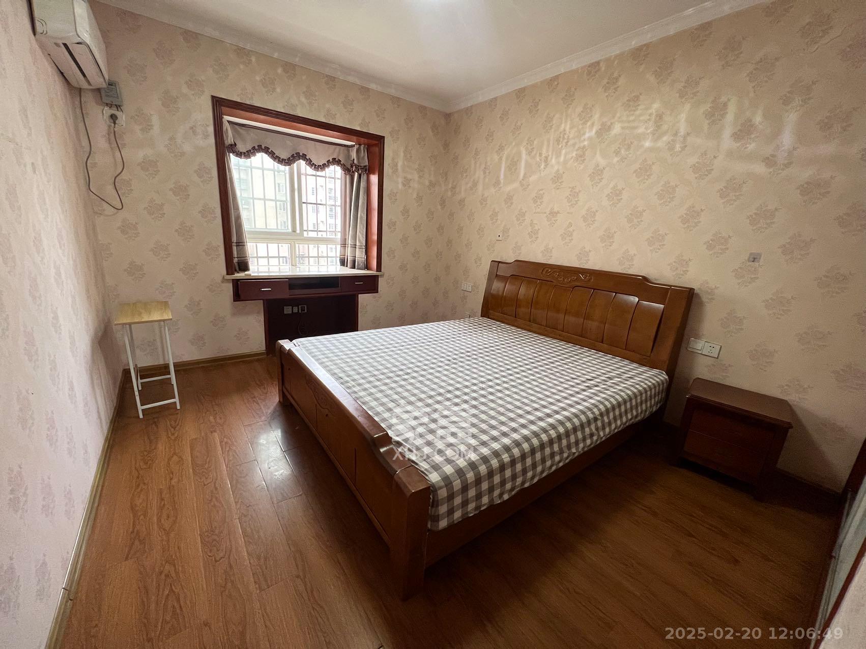 和馨园 3室2厅1卫 2800.0元/月 和馨园 3室2厅1卫 2800.0元/月室内图