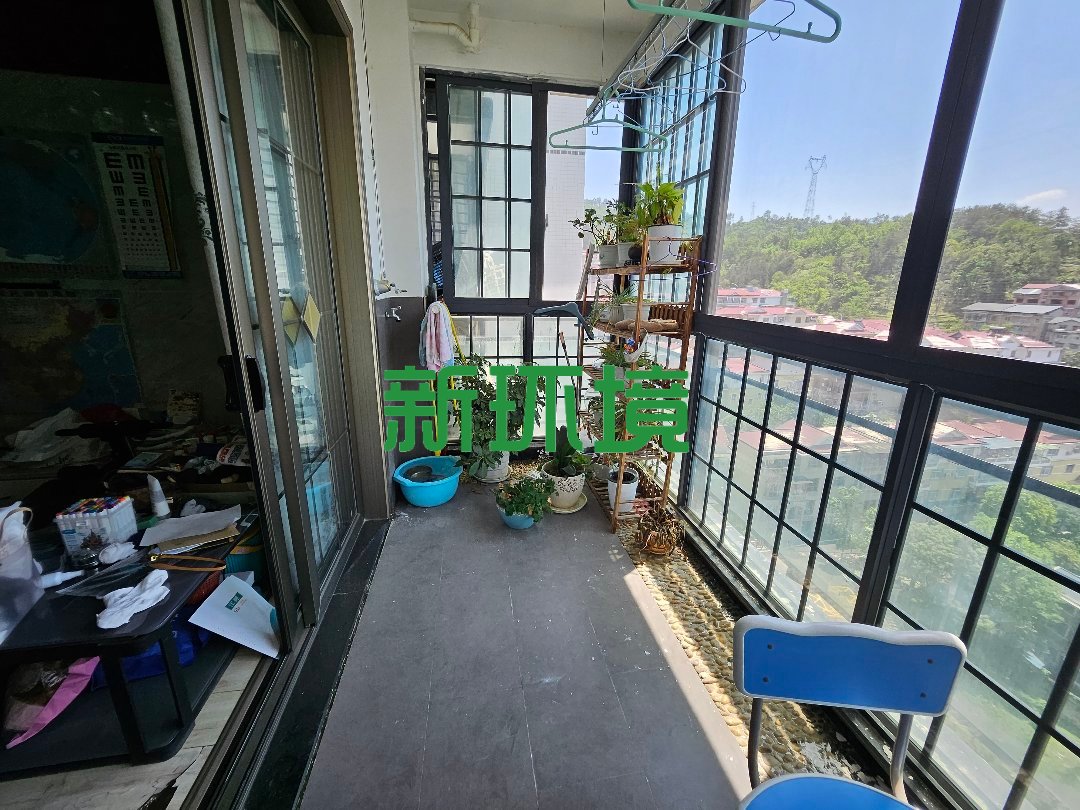 逸臣桃源 3室2厅2卫 2000.0元/月 逸臣桃源 3室2厅2卫 2000.0元/月室内图