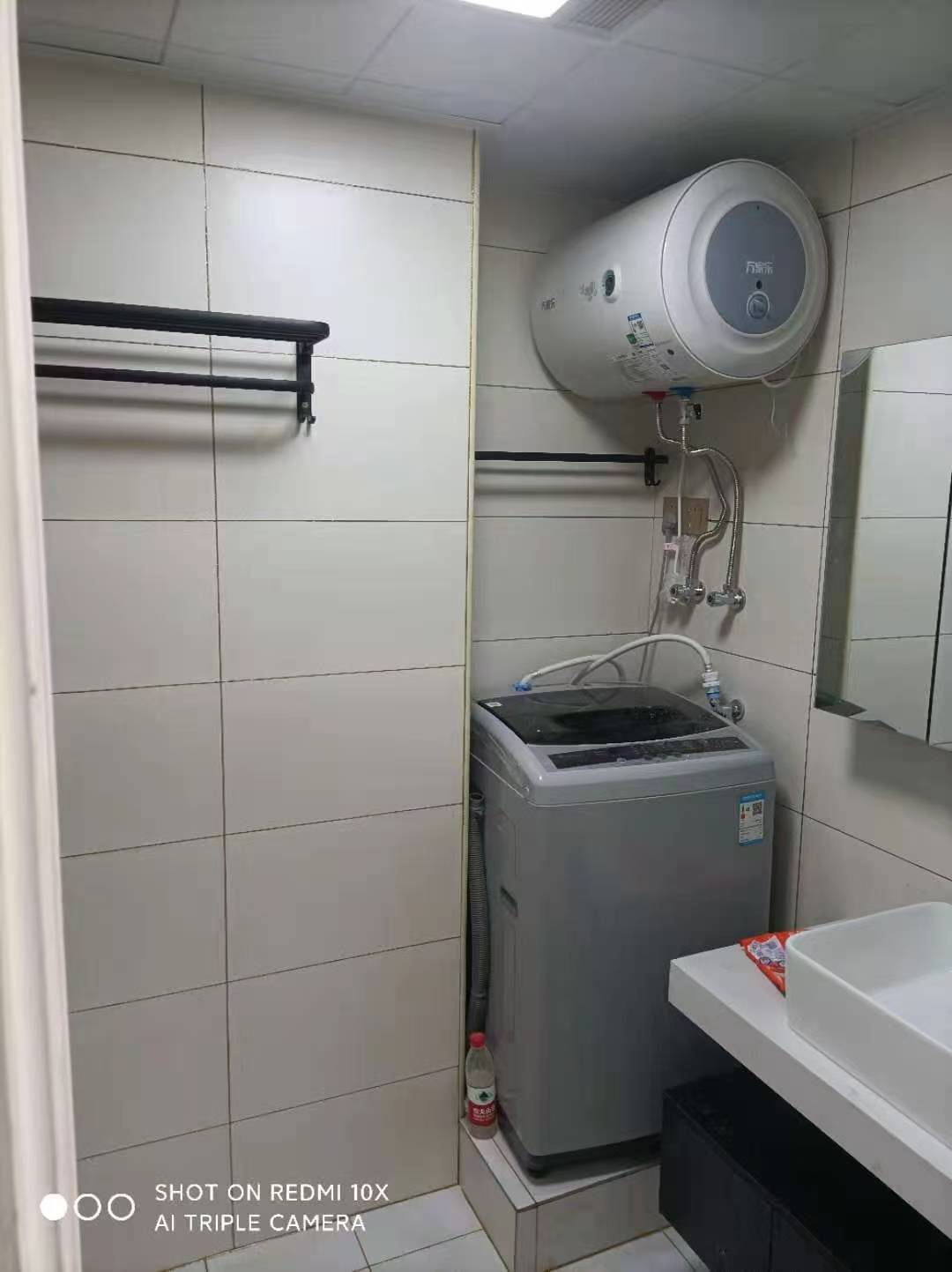 金钟大雁城  1室1厅1卫    1600.0元/月 金钟大雁城  1室1厅1卫    1600.0元/月室内图