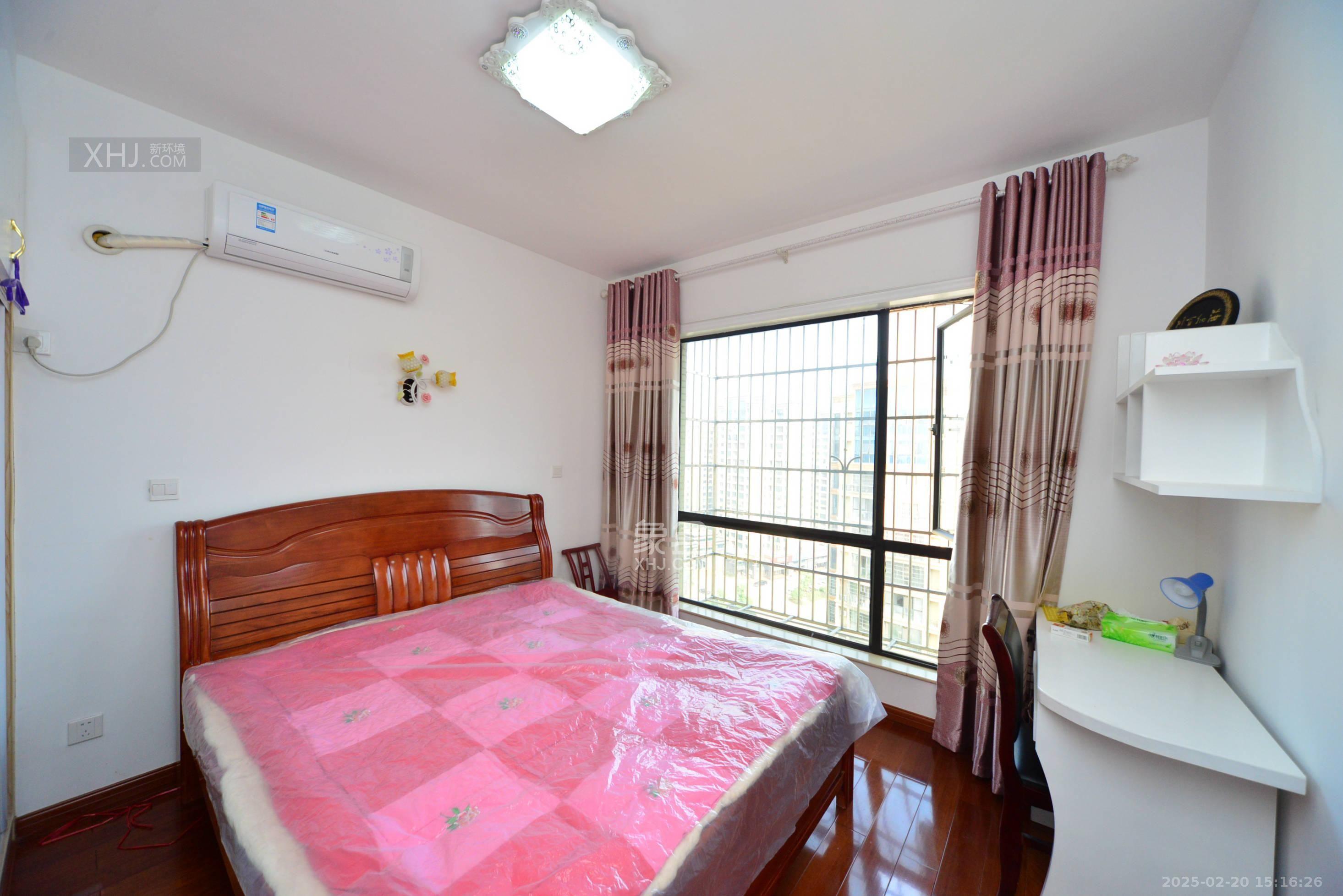 康斯丹郡(融程领秀佳园) 3室2厅2卫 3000.00元/月 康斯丹郡(融程领秀佳园) 3室2厅2卫 3000.00元/月室内图