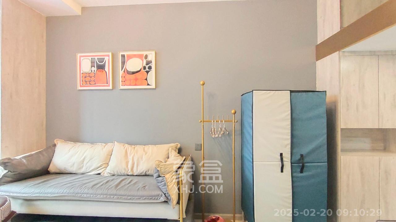 裕天国际商汇中心 1室1厅1卫 1700.0元/月 裕天国际商汇中心 1室1厅1卫 1700.0元/月室内图