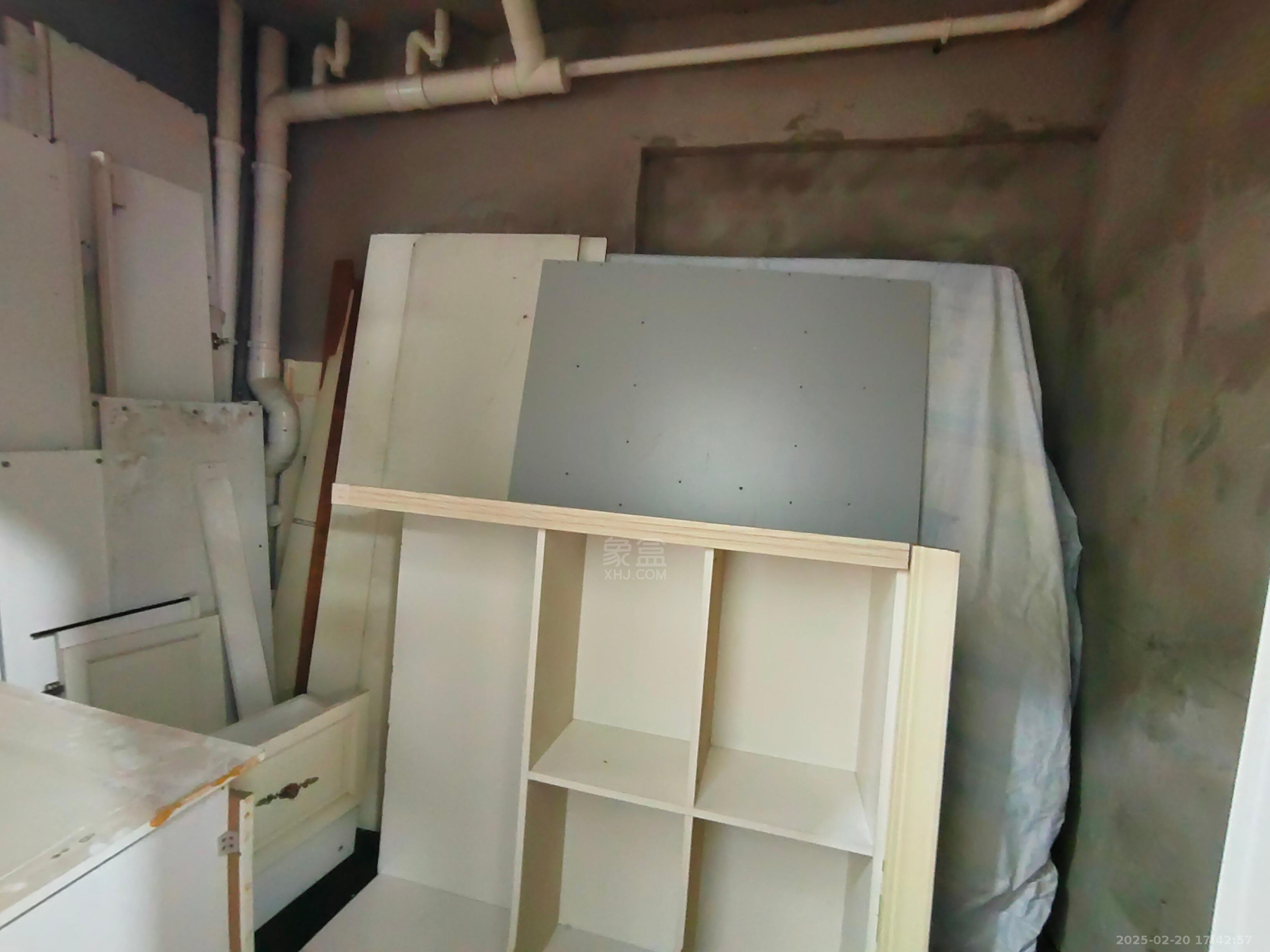 阳光新城  4室2厅2卫    1800.0元/月 阳光新城  4室2厅2卫    1800.0元/月室内图